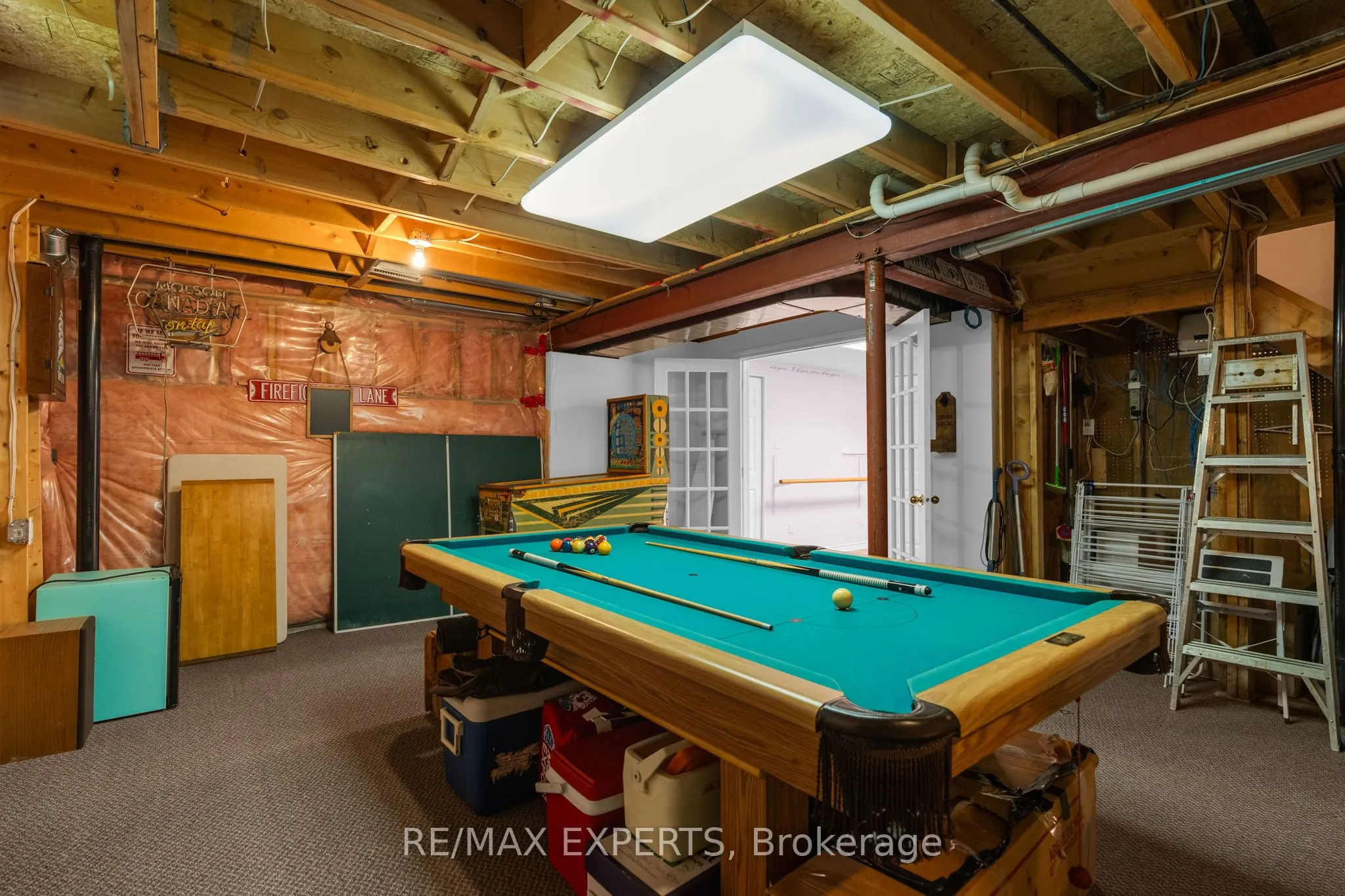 45 Sunkist Valley Road
