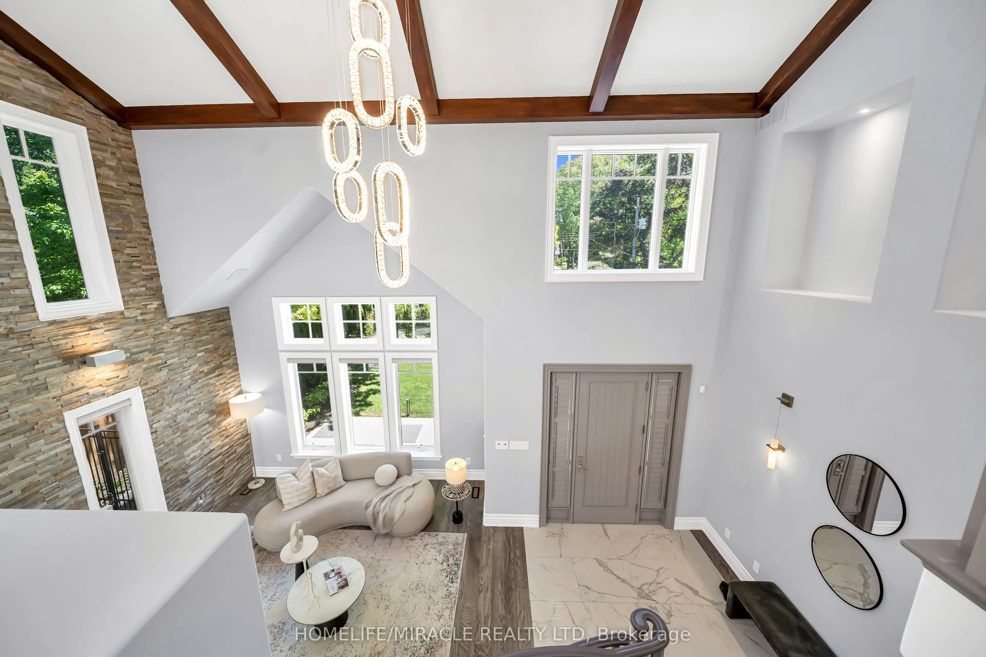 271 Oakhill Road