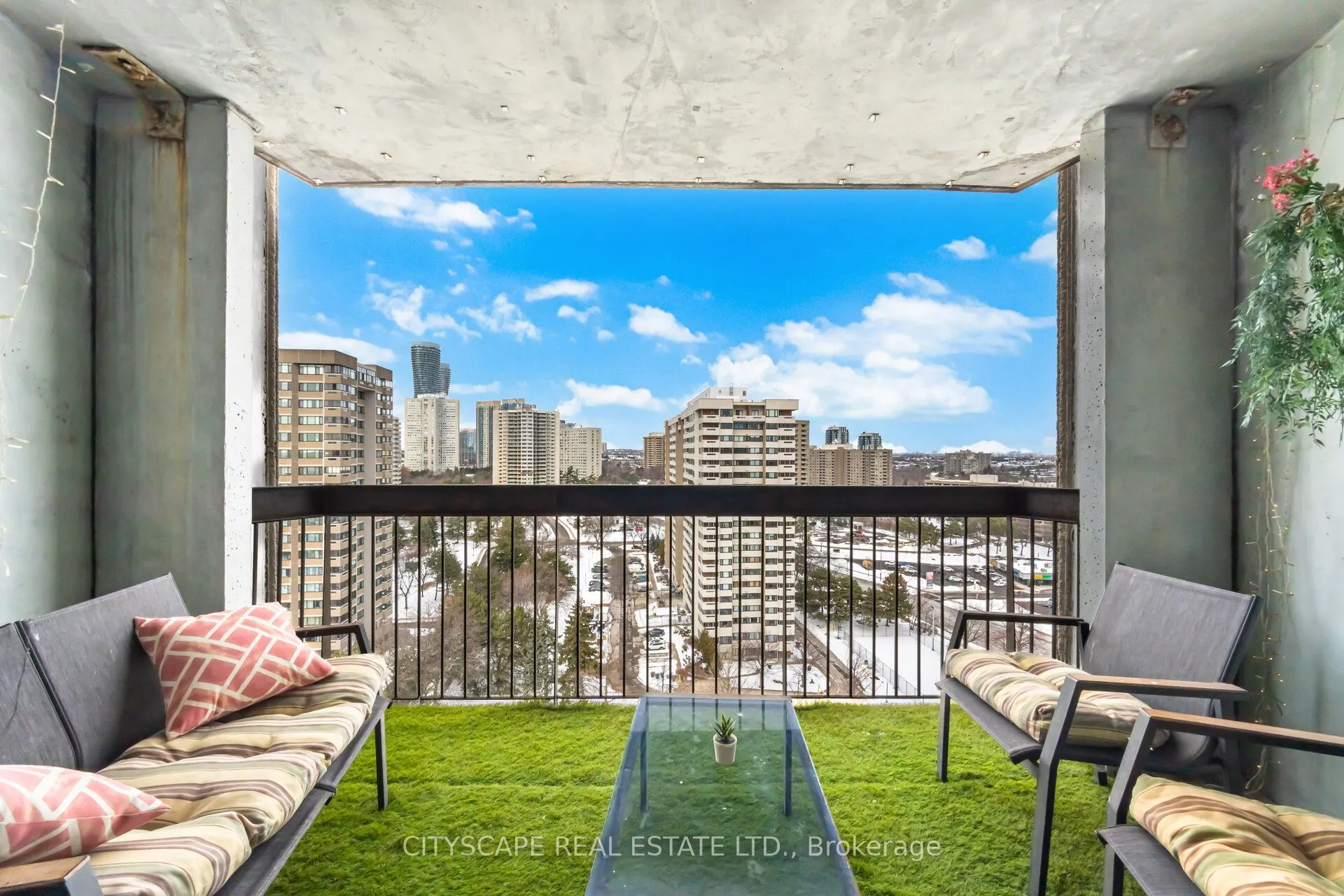 20 Mississauga Valley Boulevard #1706