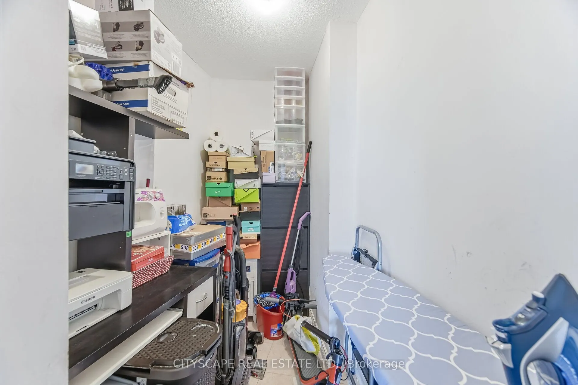 20 Mississauga Valley Boulevard #1706