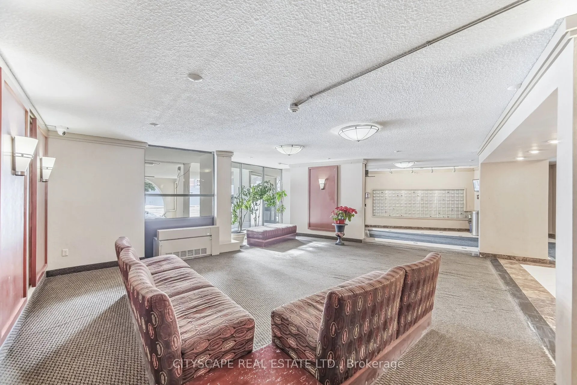 20 Mississauga Valley Boulevard #1706