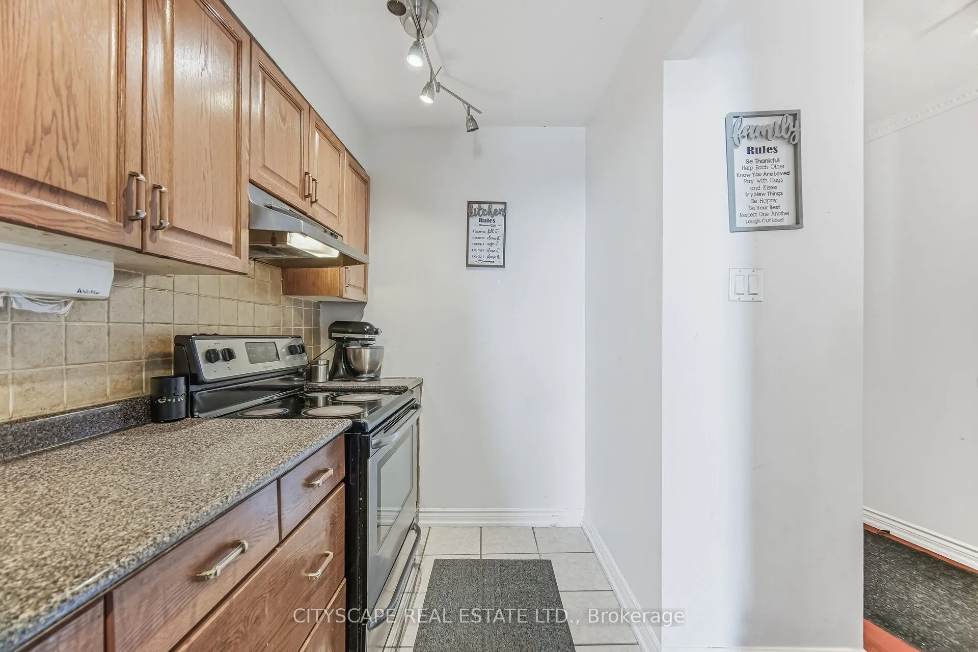 20 Mississauga Valley Boulevard #1706