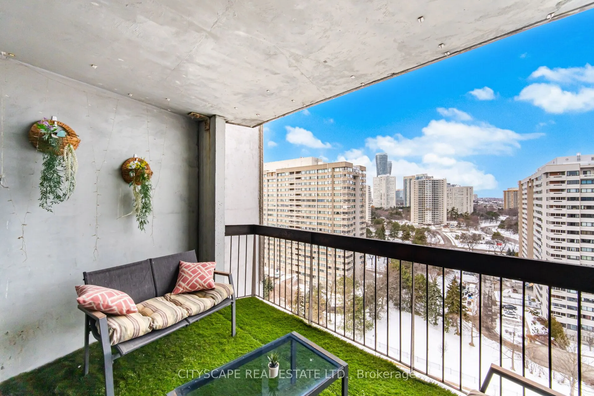 20 Mississauga Valley Boulevard #1706