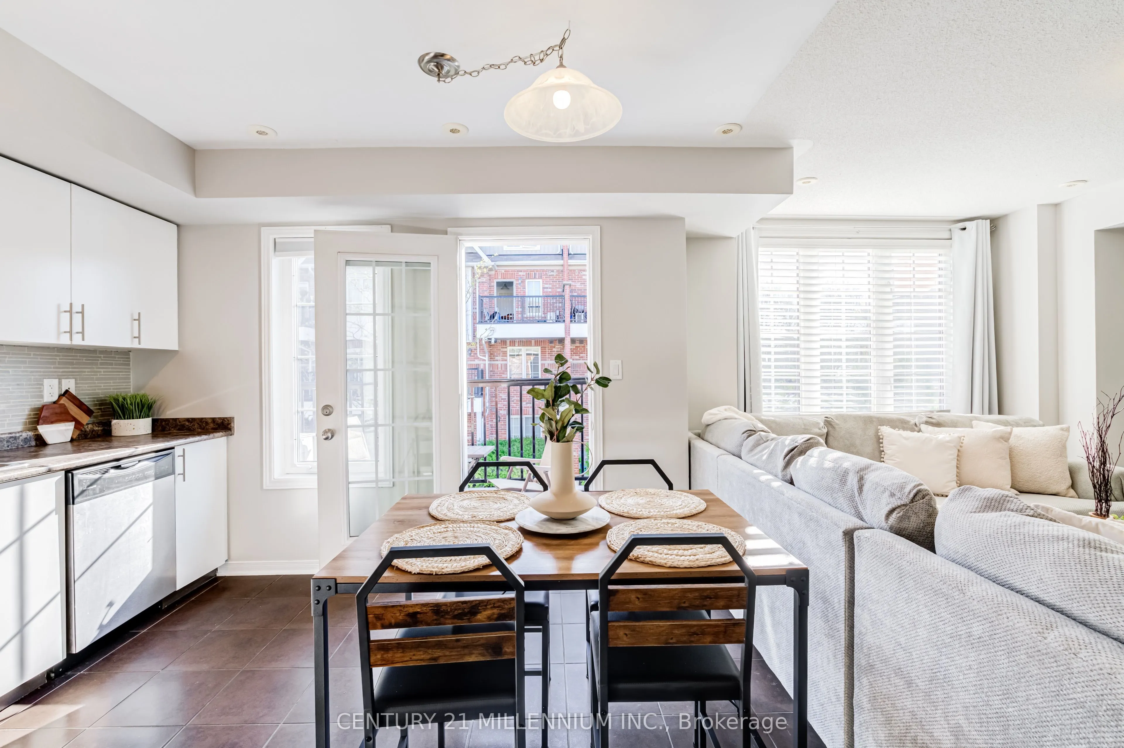 5 Armstrong Street #9
