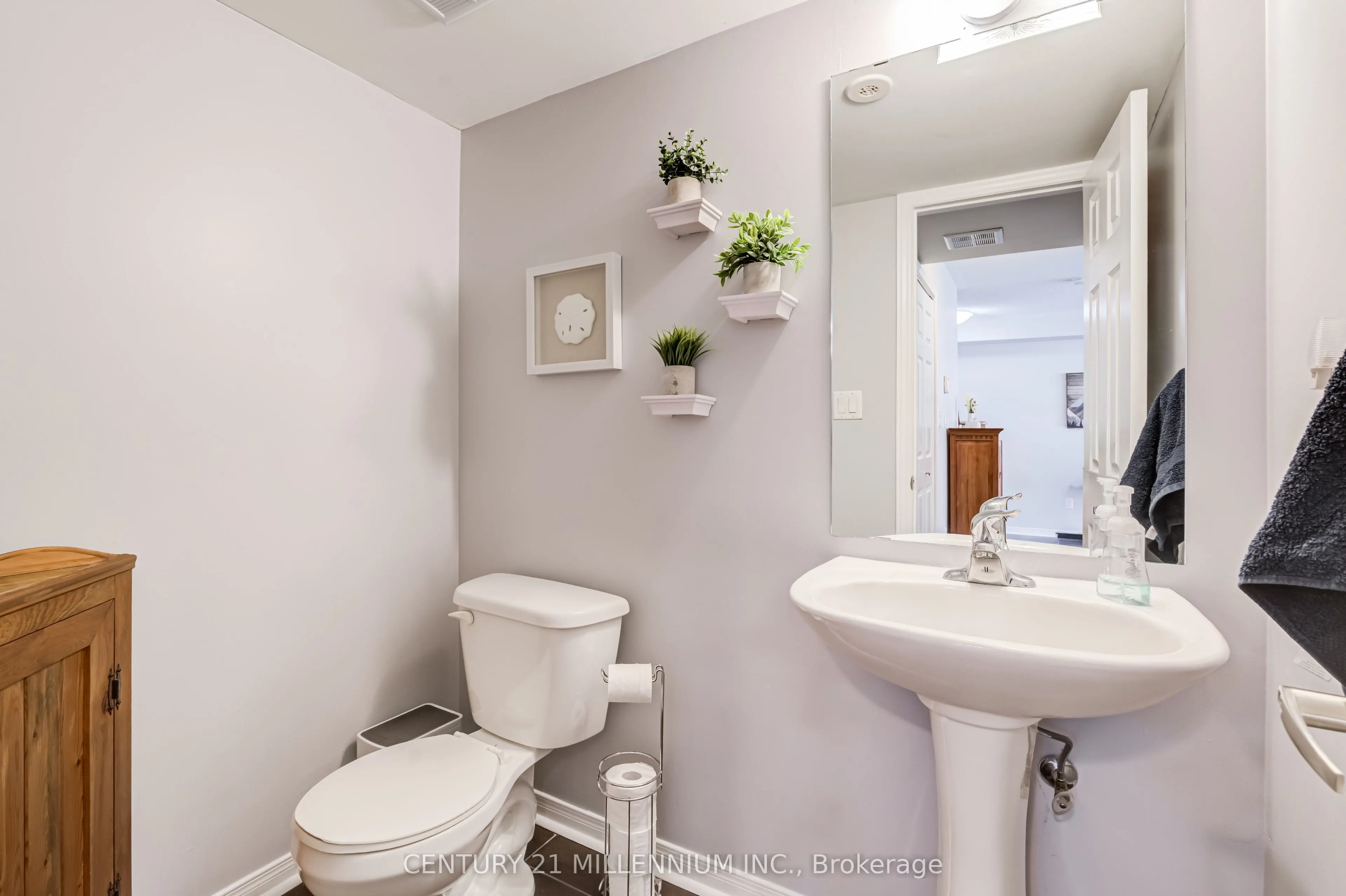 5 Armstrong Street #9