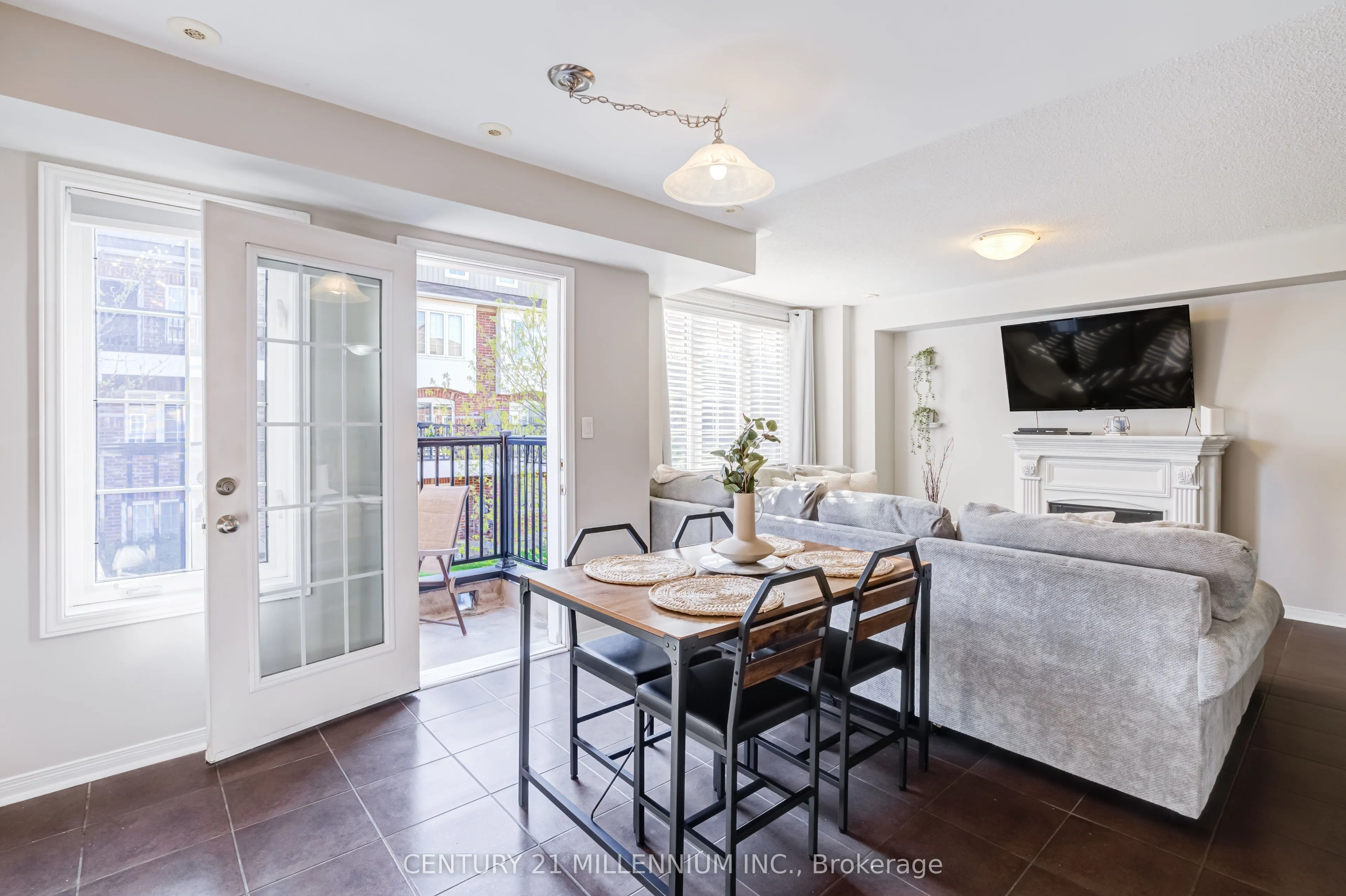 5 Armstrong Street #9