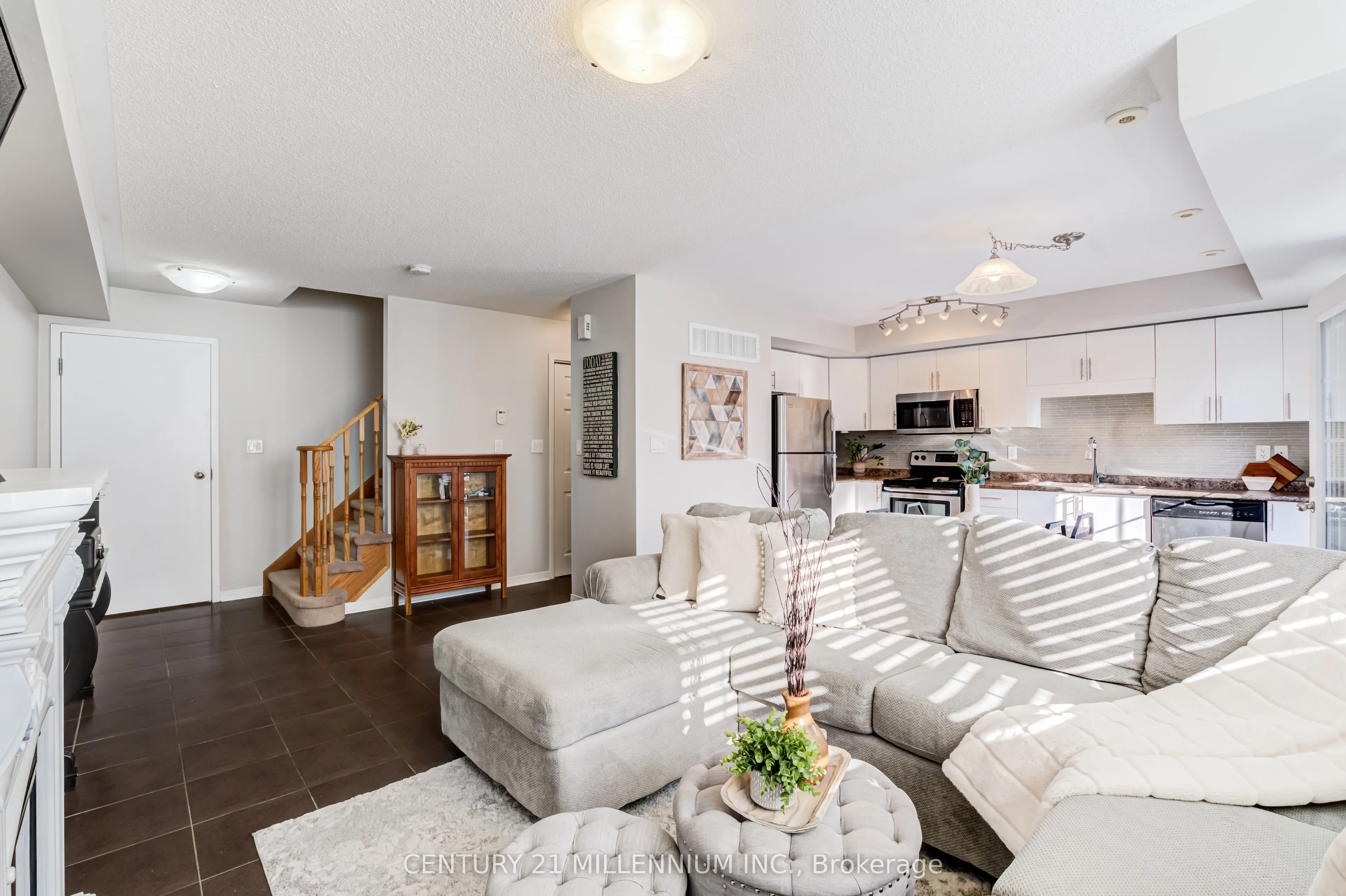 5 Armstrong Street #9