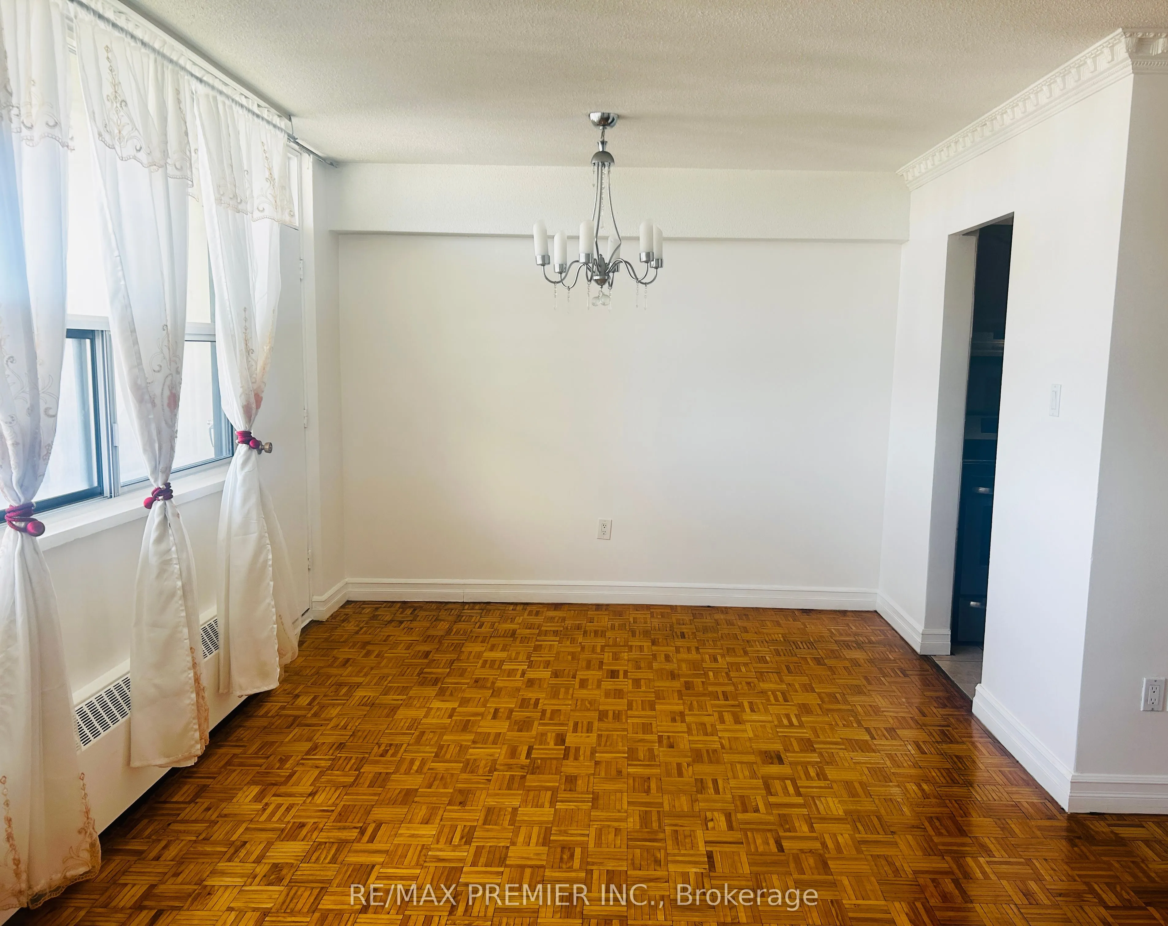 1455 Lawrence Avenue W #2004
