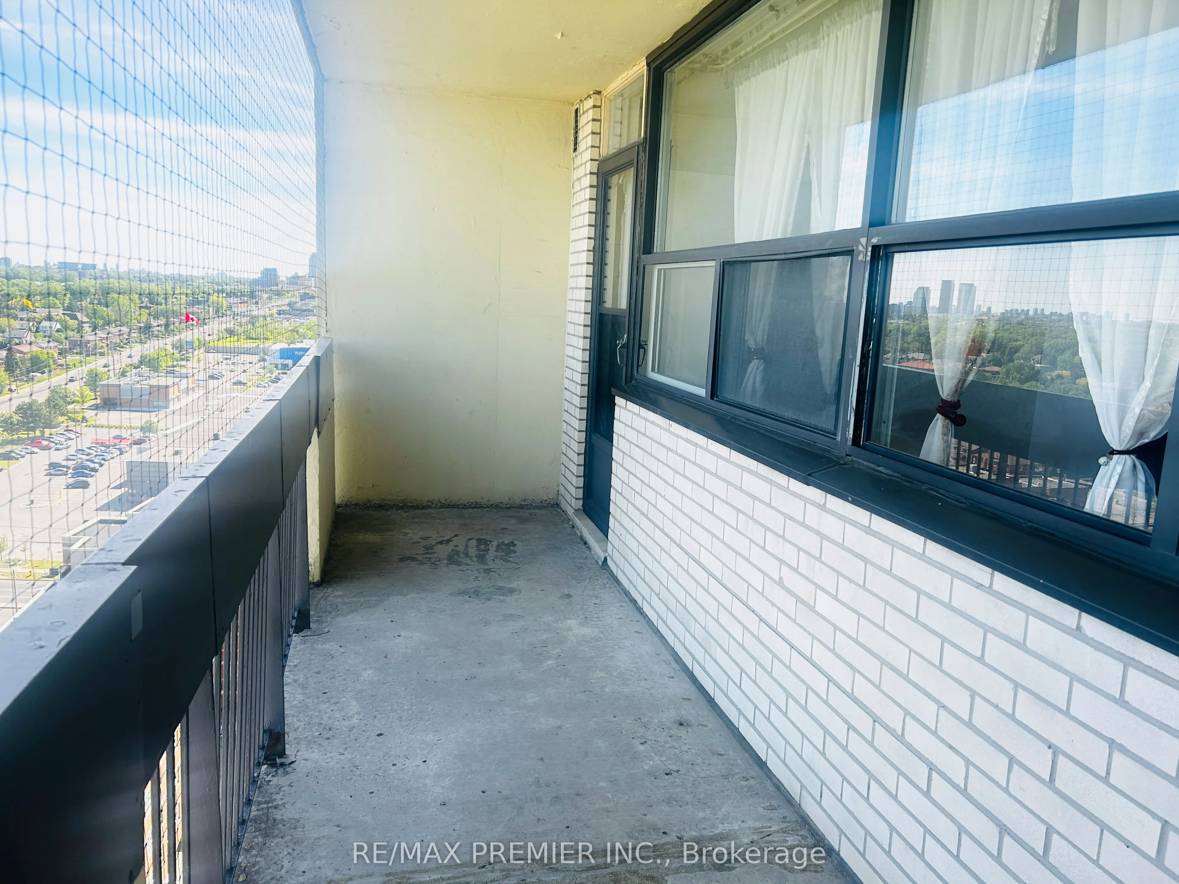 1455 Lawrence Avenue W #2004