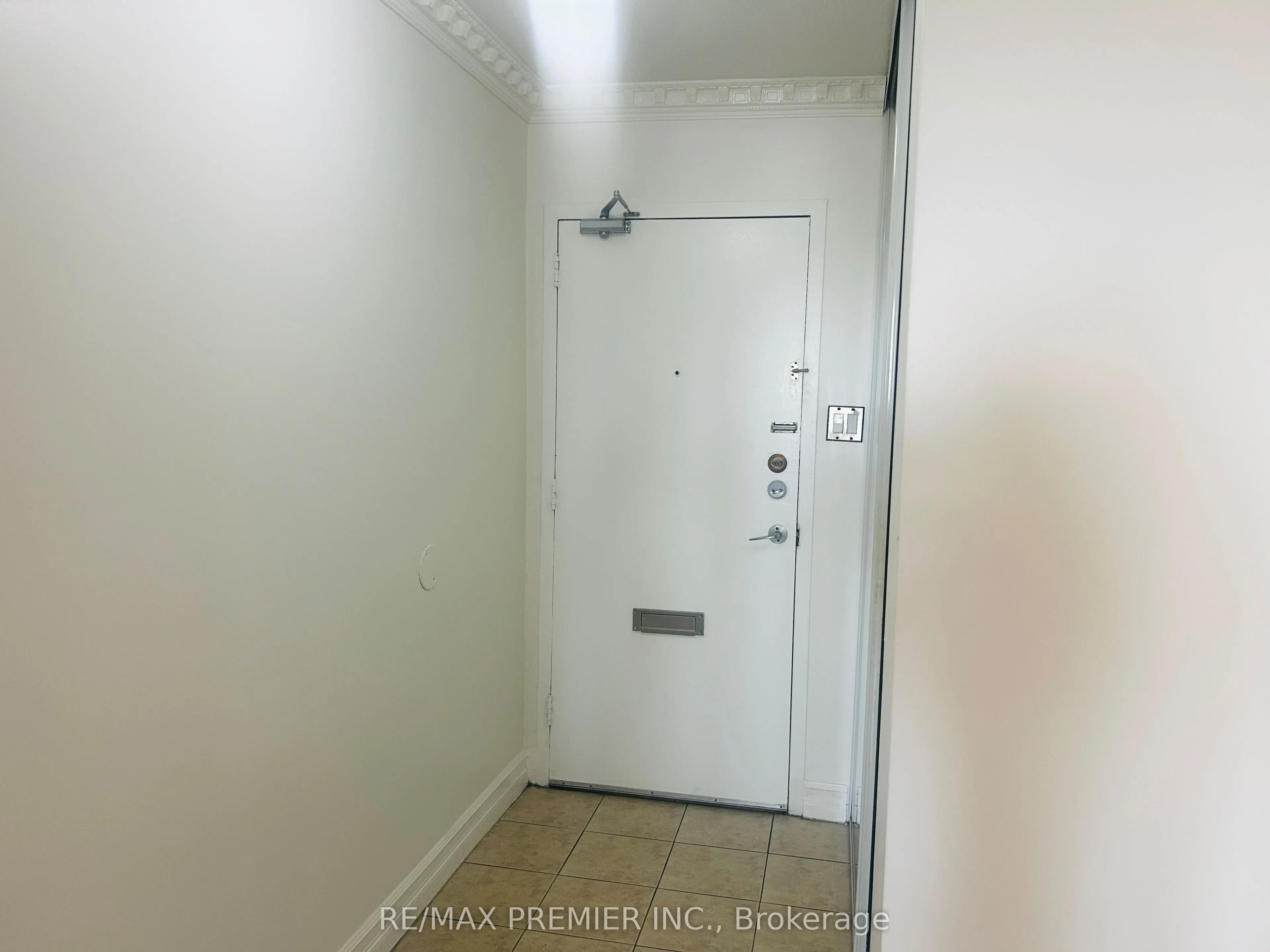 1455 Lawrence Avenue W #2004