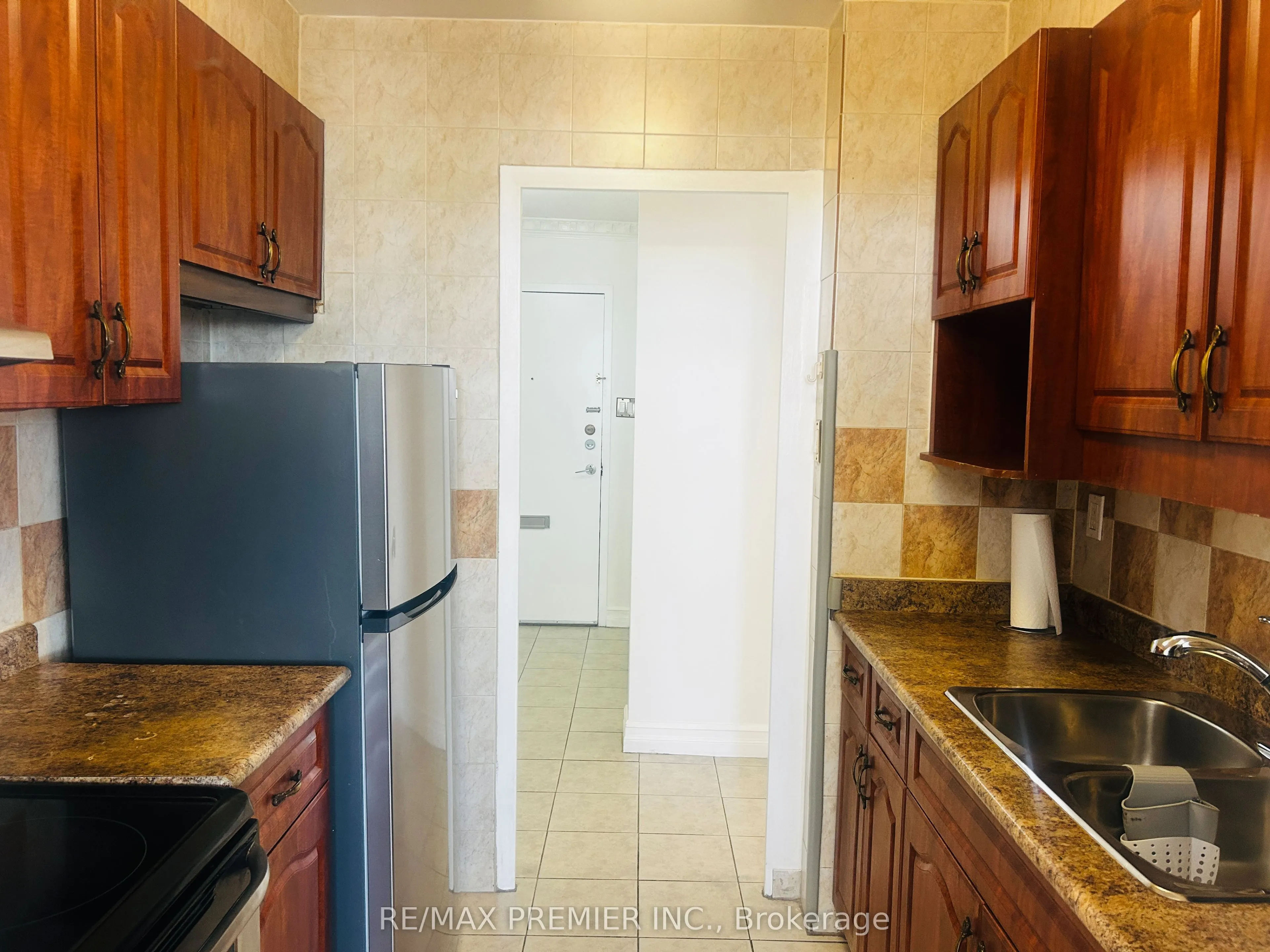 1455 Lawrence Avenue W #2004