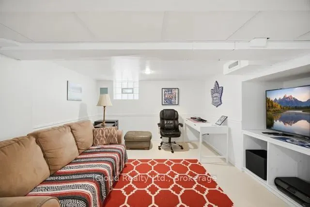37 Archibald Street