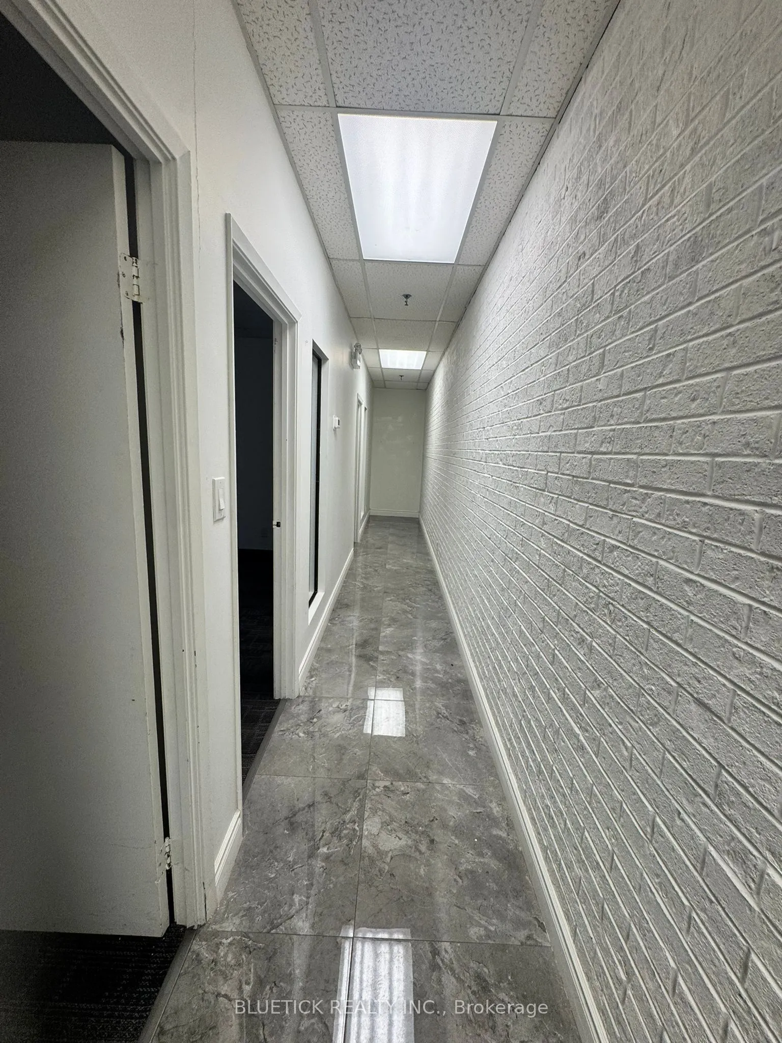 12 Bram Court #17-18