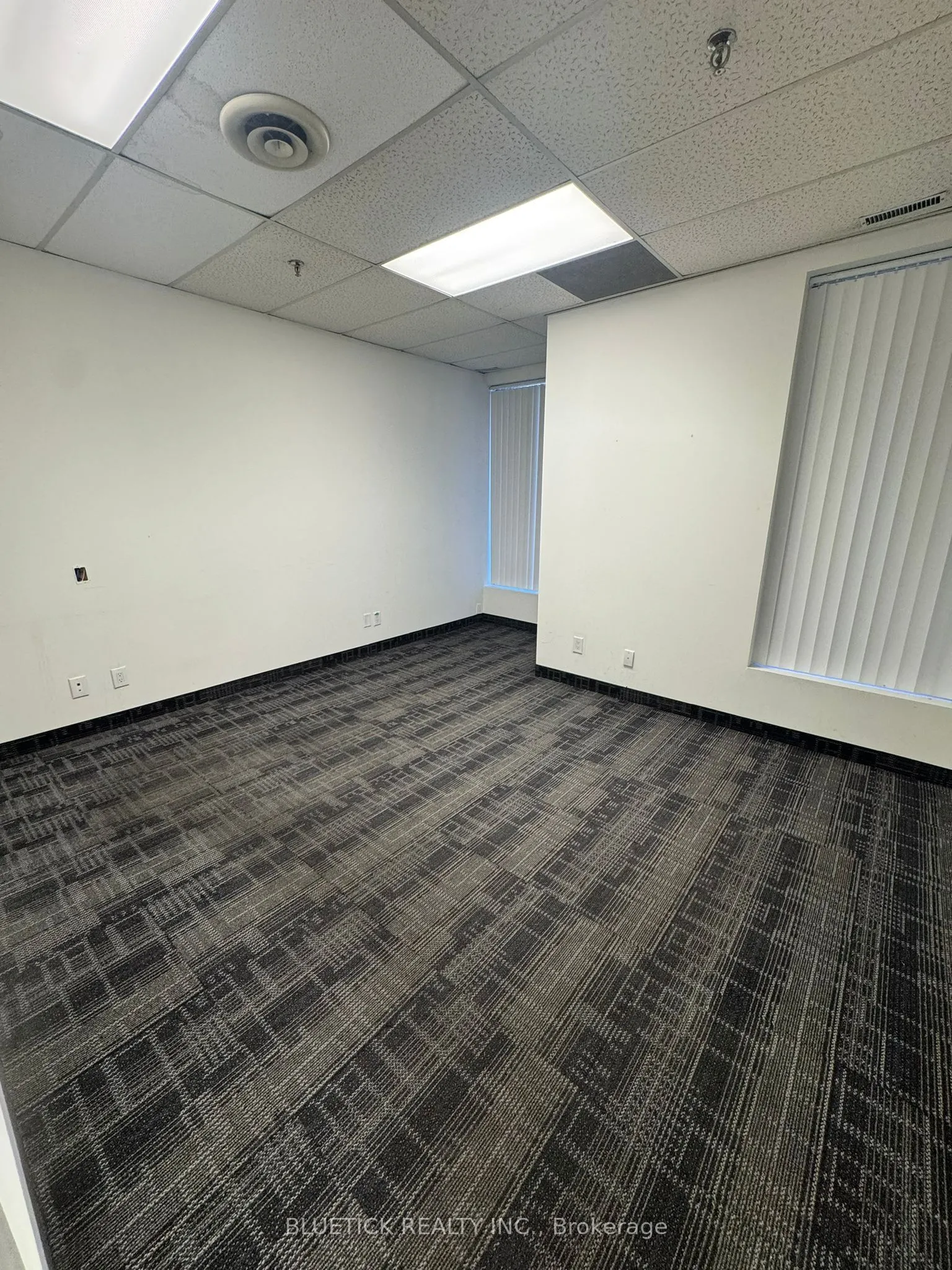 12 Bram Court #17-18