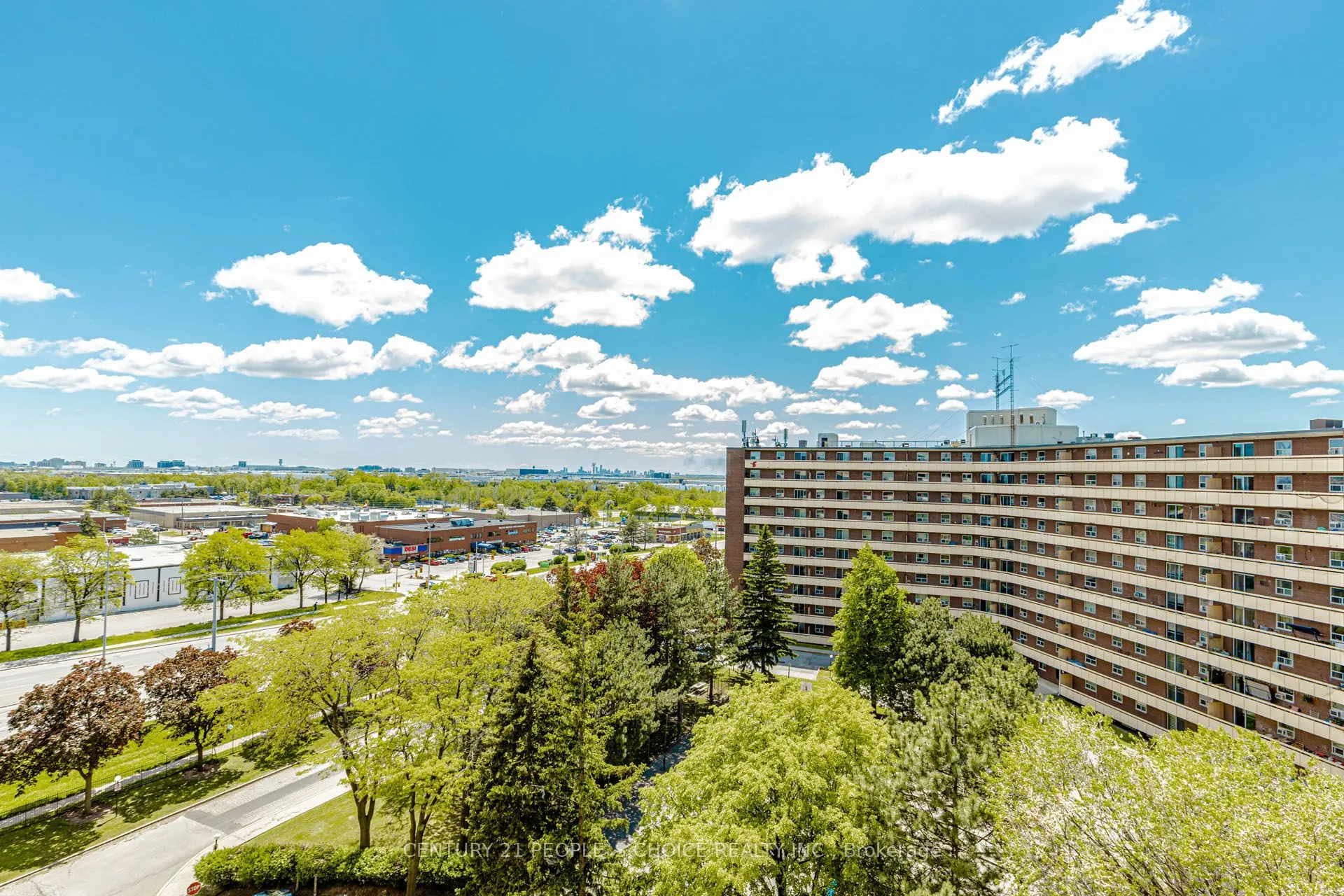 3577 Derry Road E #906
