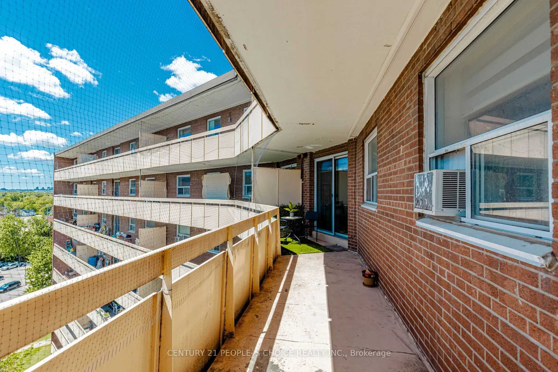 3577 Derry Road E #906