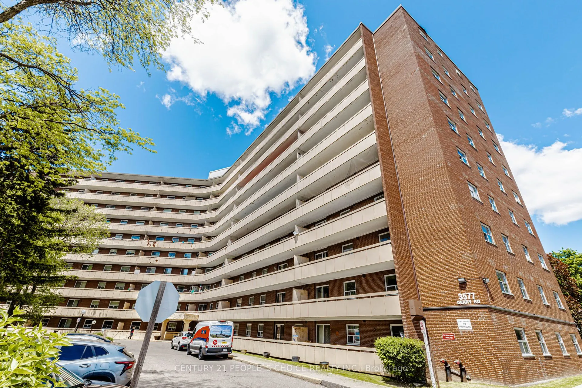 3577 Derry Road E #906
