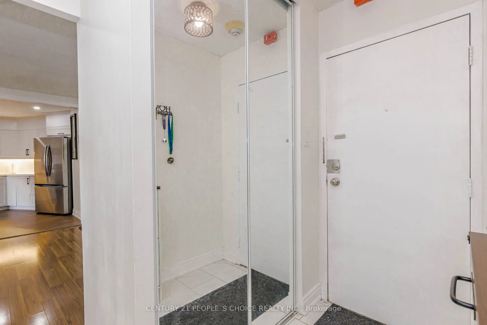 3577 Derry Road E #906