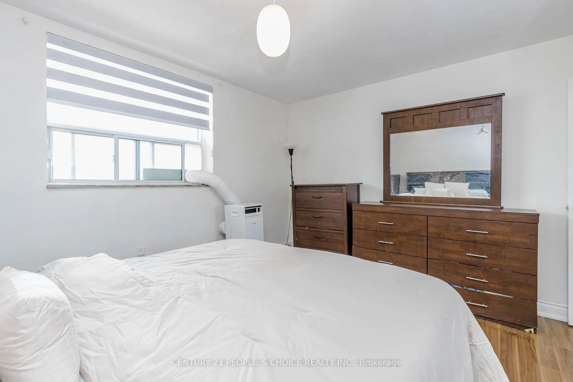 3577 Derry Road E #906