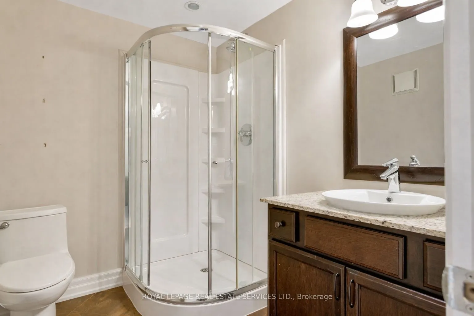 1387 Willowdown Road