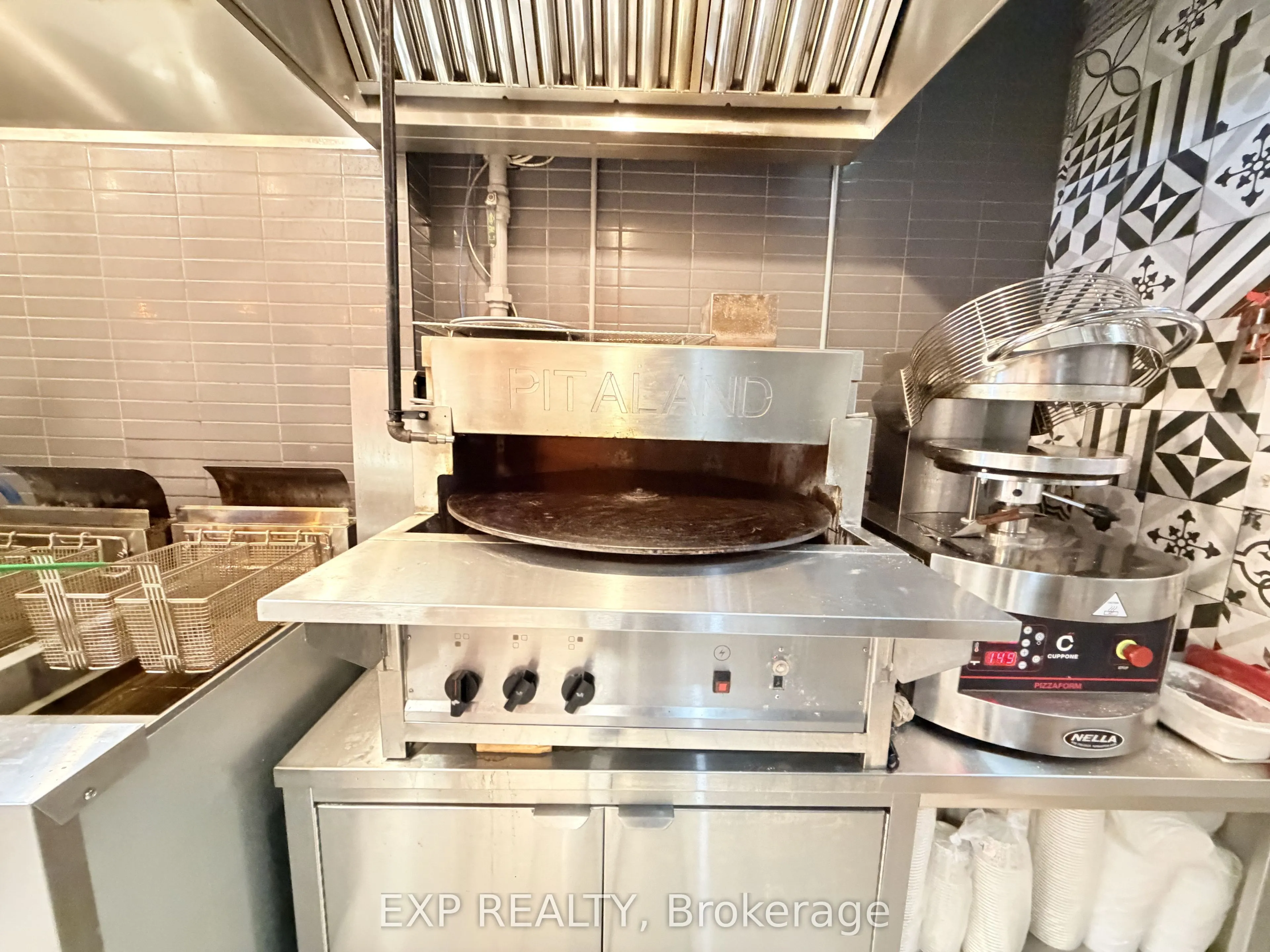 30 Eglinton Avenue W