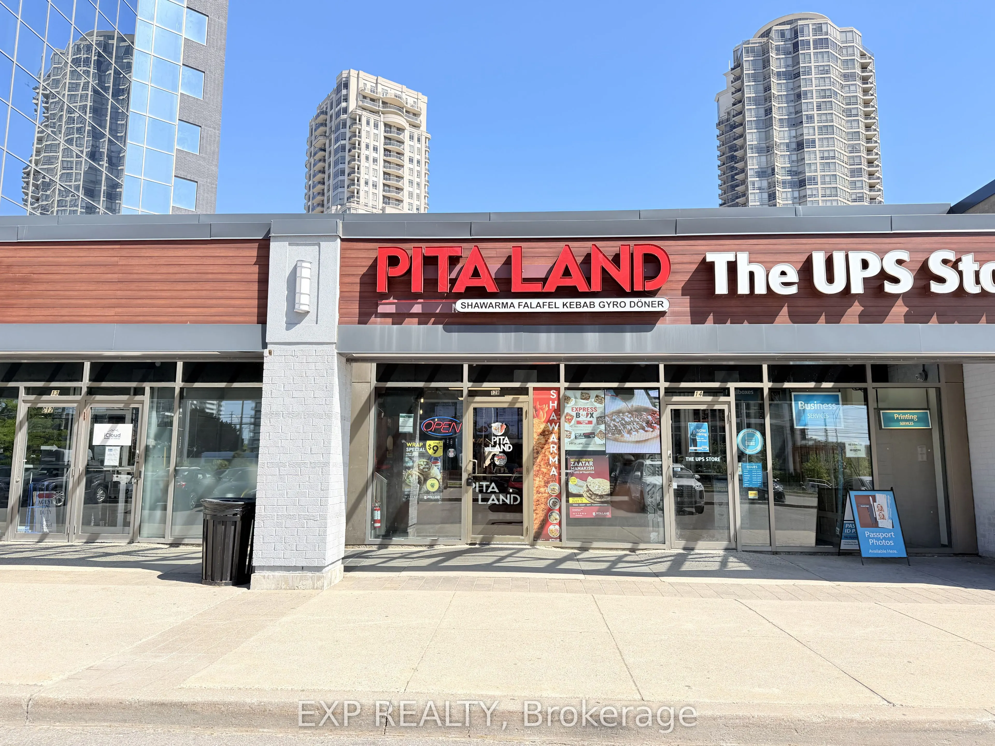 30 Eglinton Avenue W