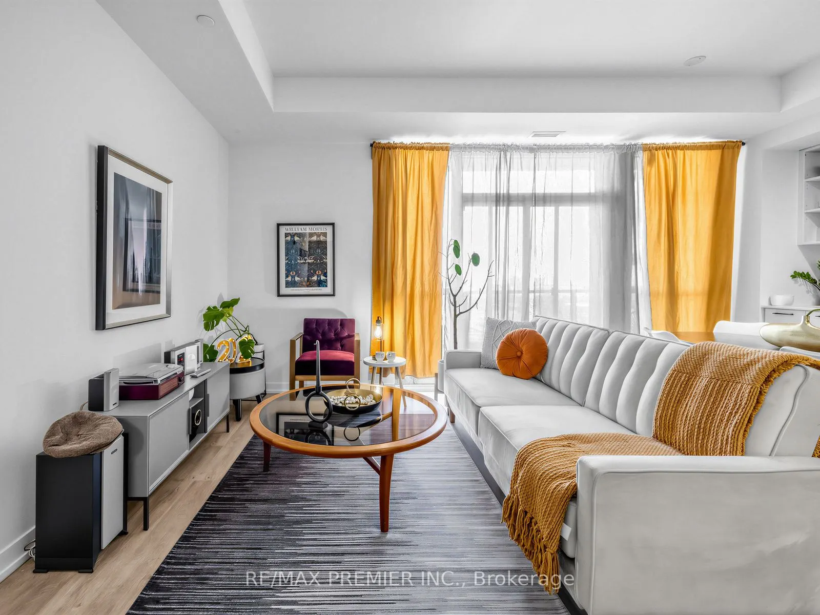 2300 St Clair Avenue W #615