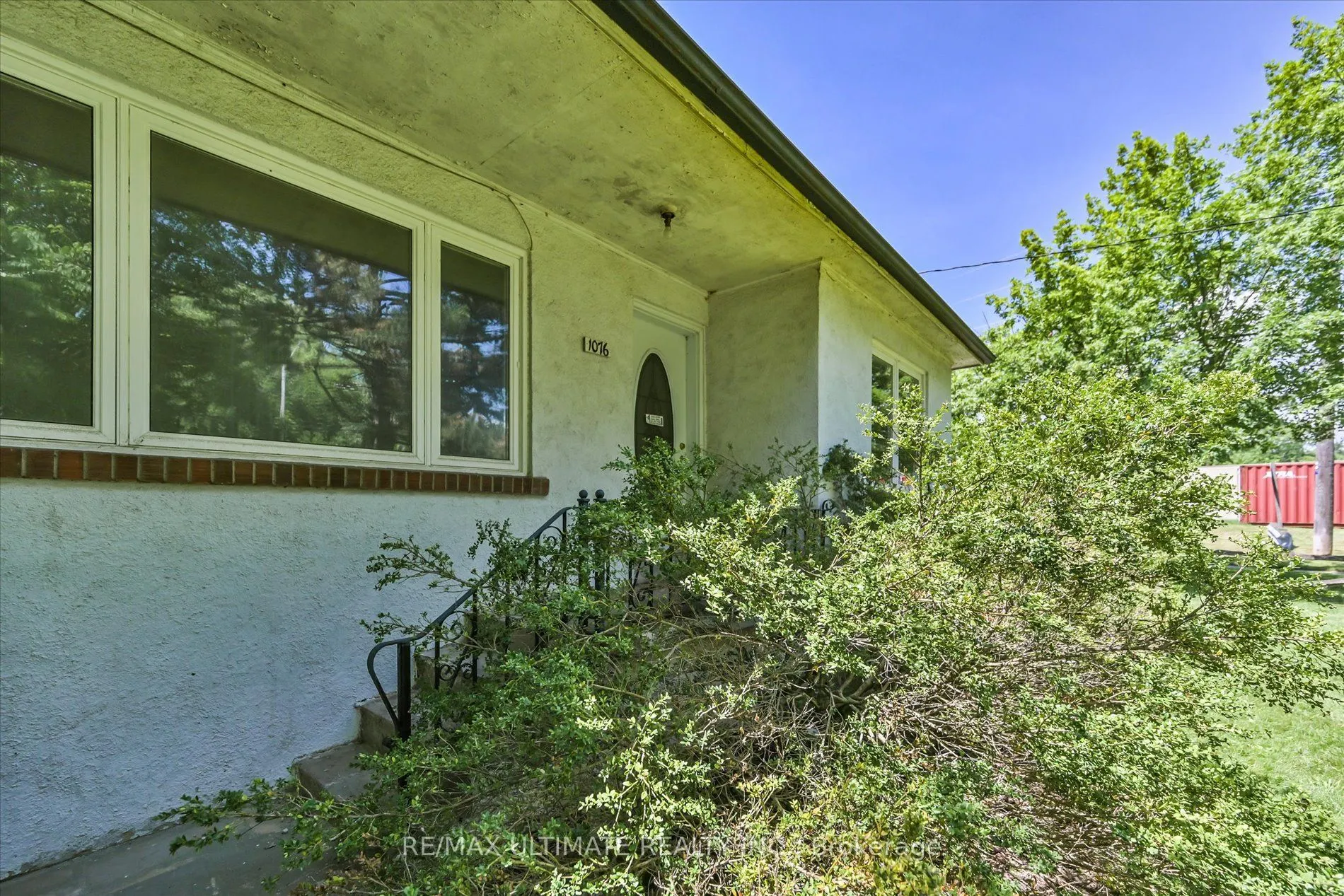 1076 Dixie Road