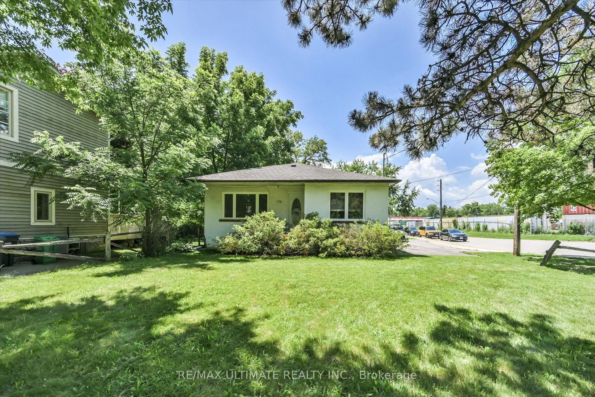 1076 Dixie Road