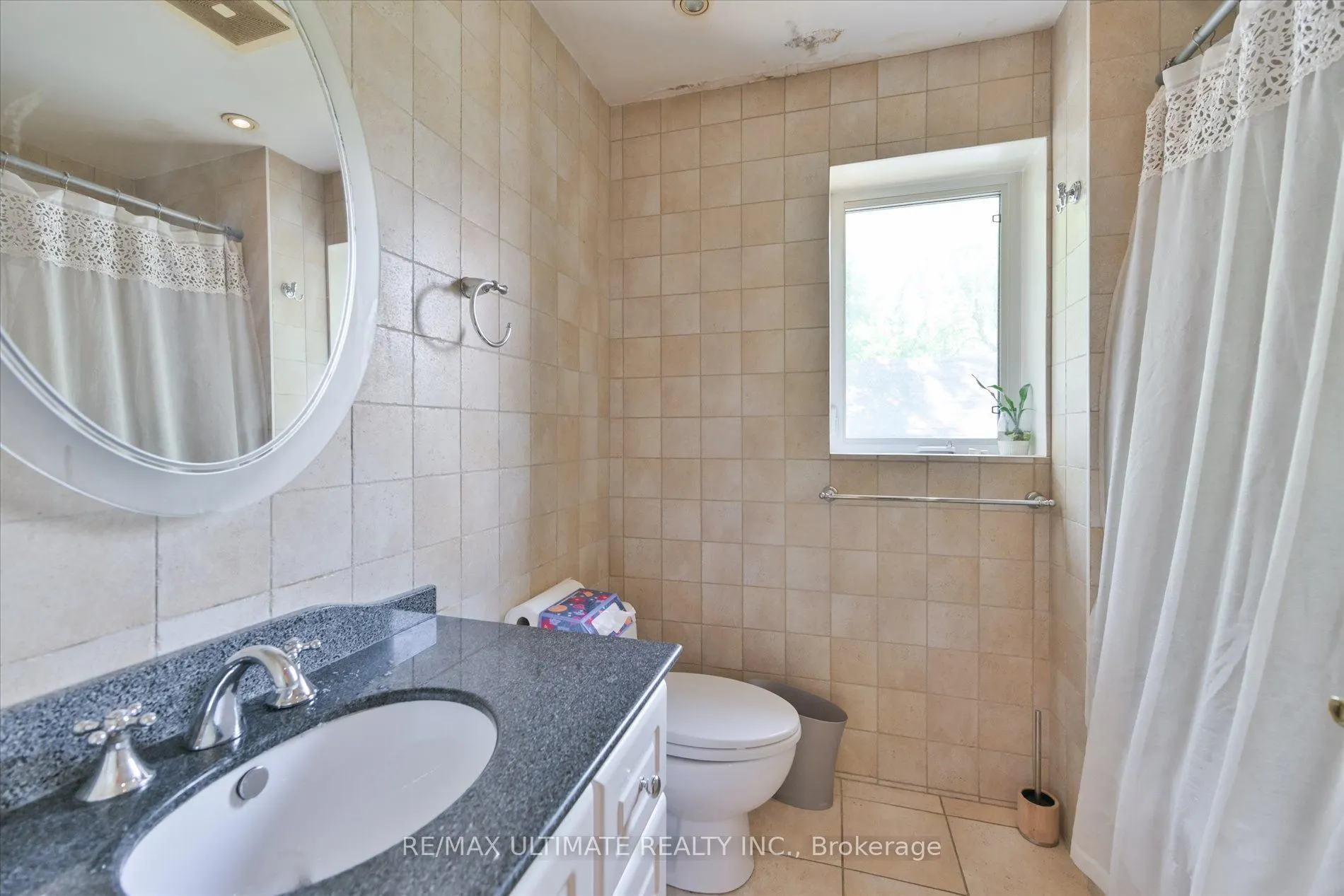 1076 Dixie Road