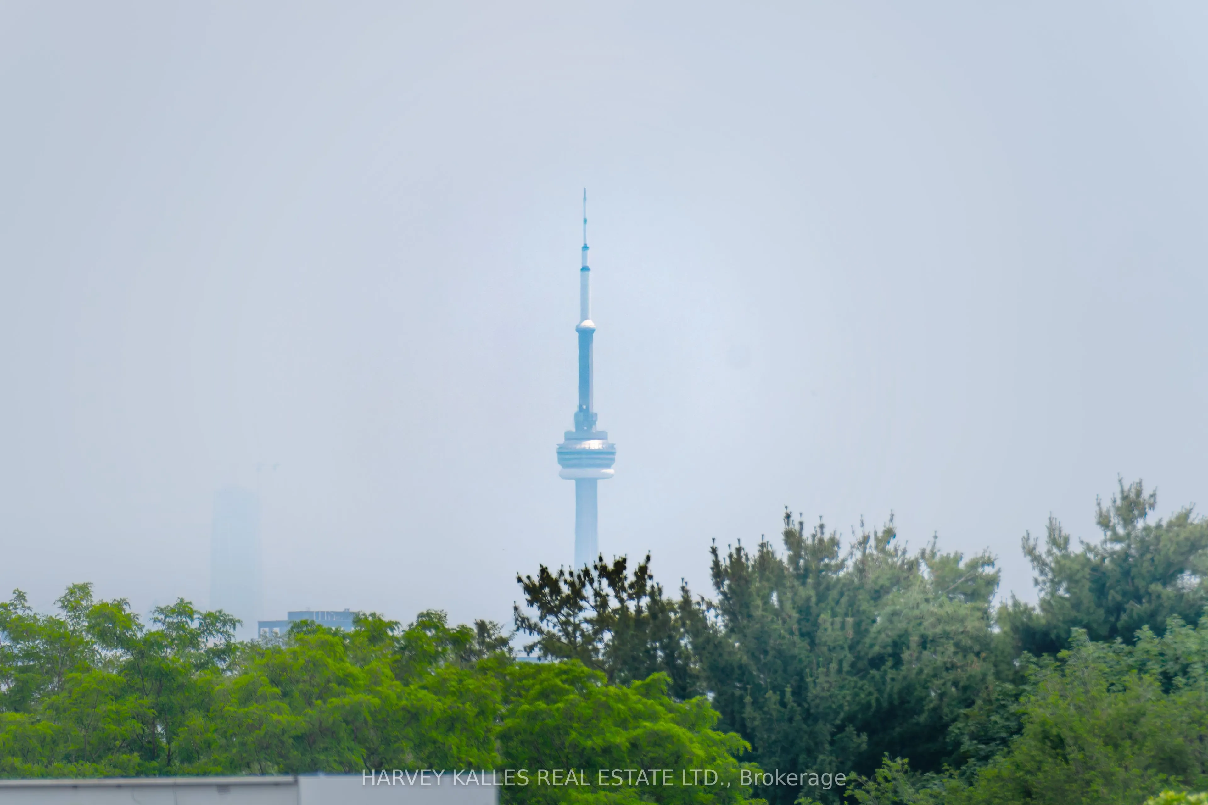 4208 Dundas Street W #412