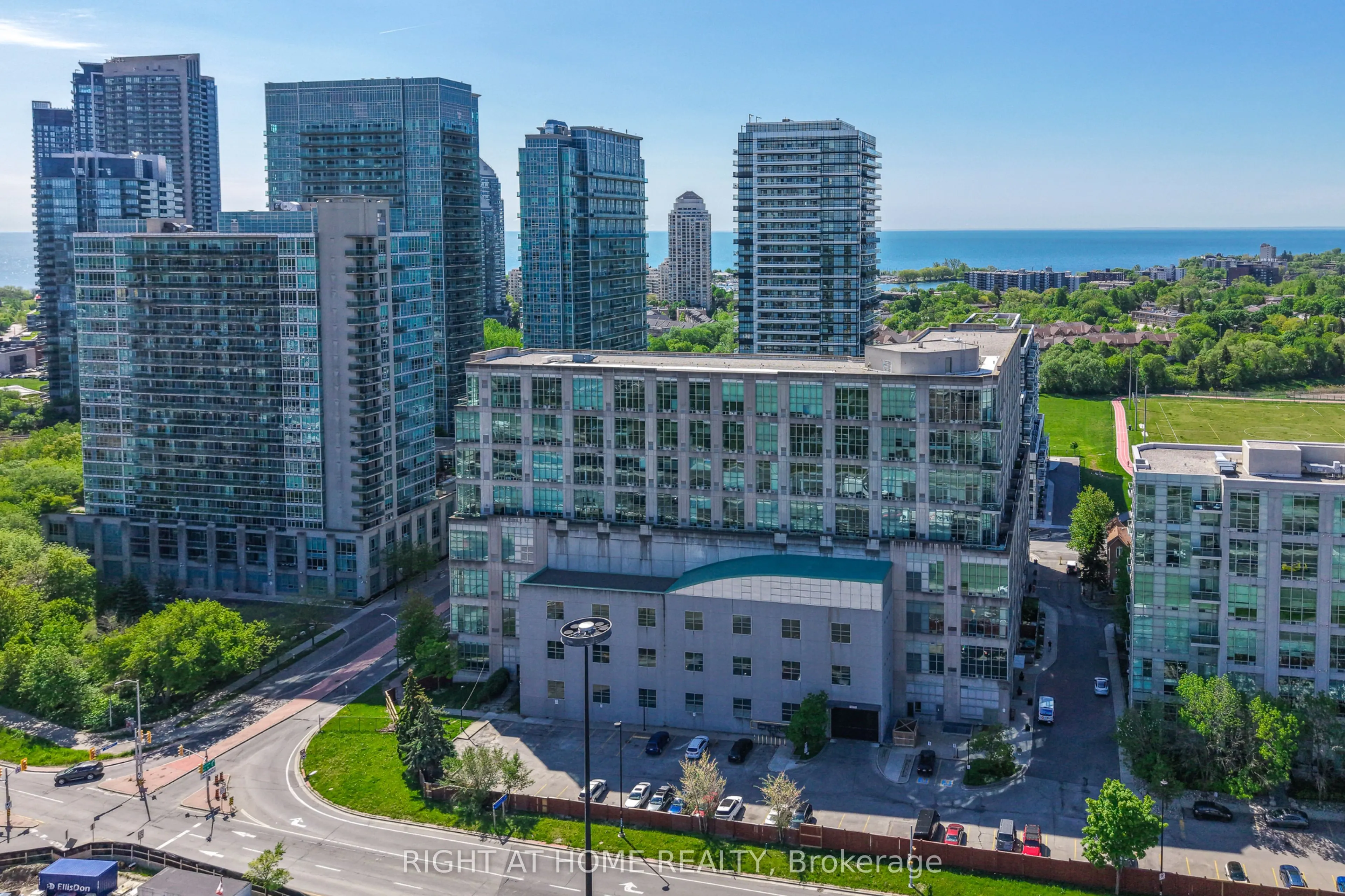 250 Manitoba Street #612