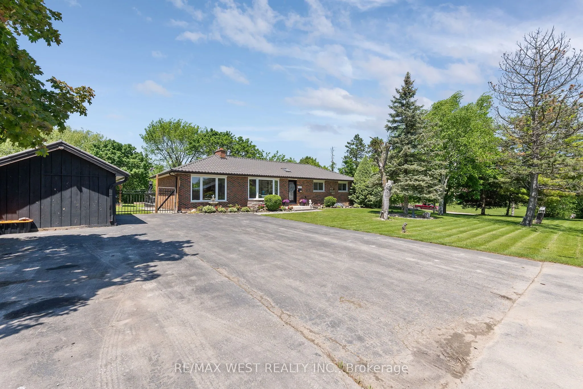 16731 Leslie Hill Road