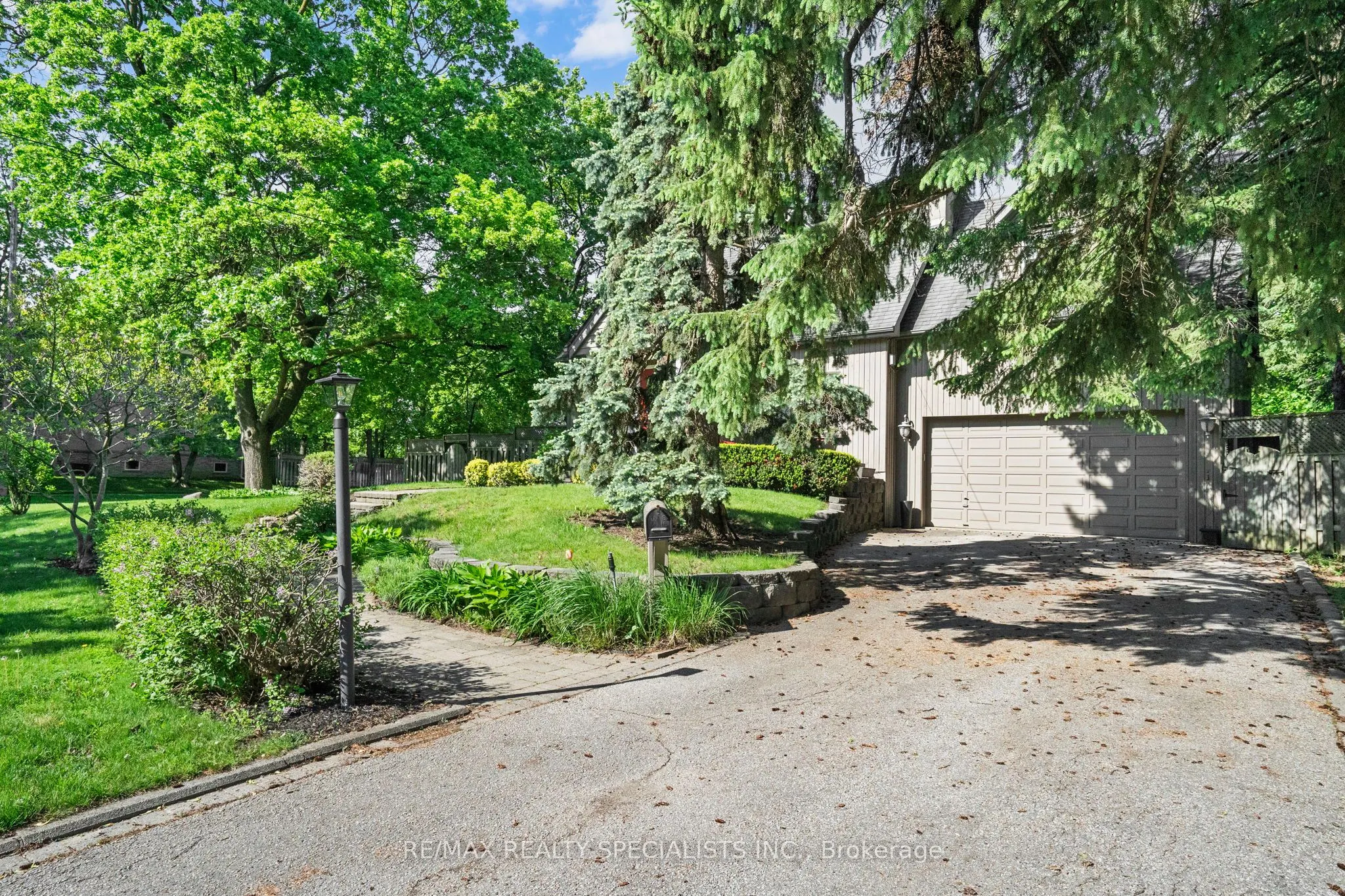 78 Meadowbank Road