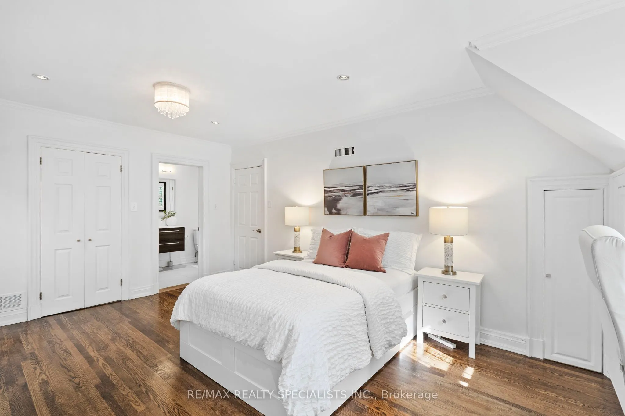 78 Meadowbank Road
