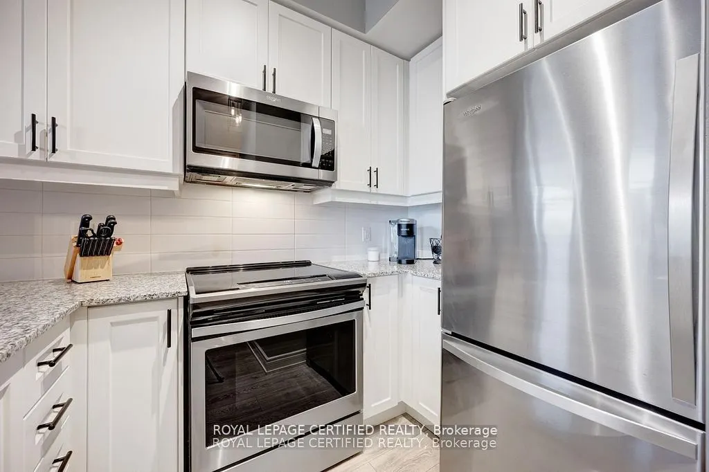 1050 Main Street E #114