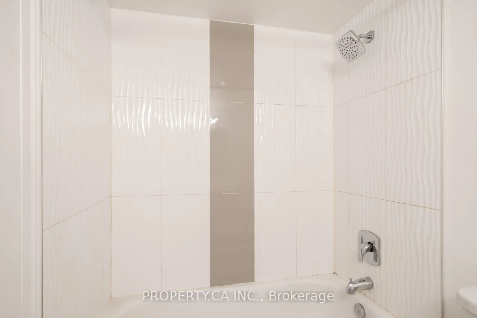 355 Rathburn Road E #1204