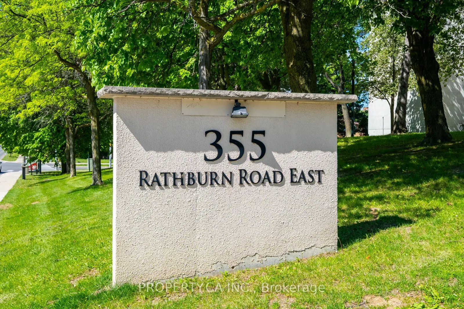 355 Rathburn Road E #1204