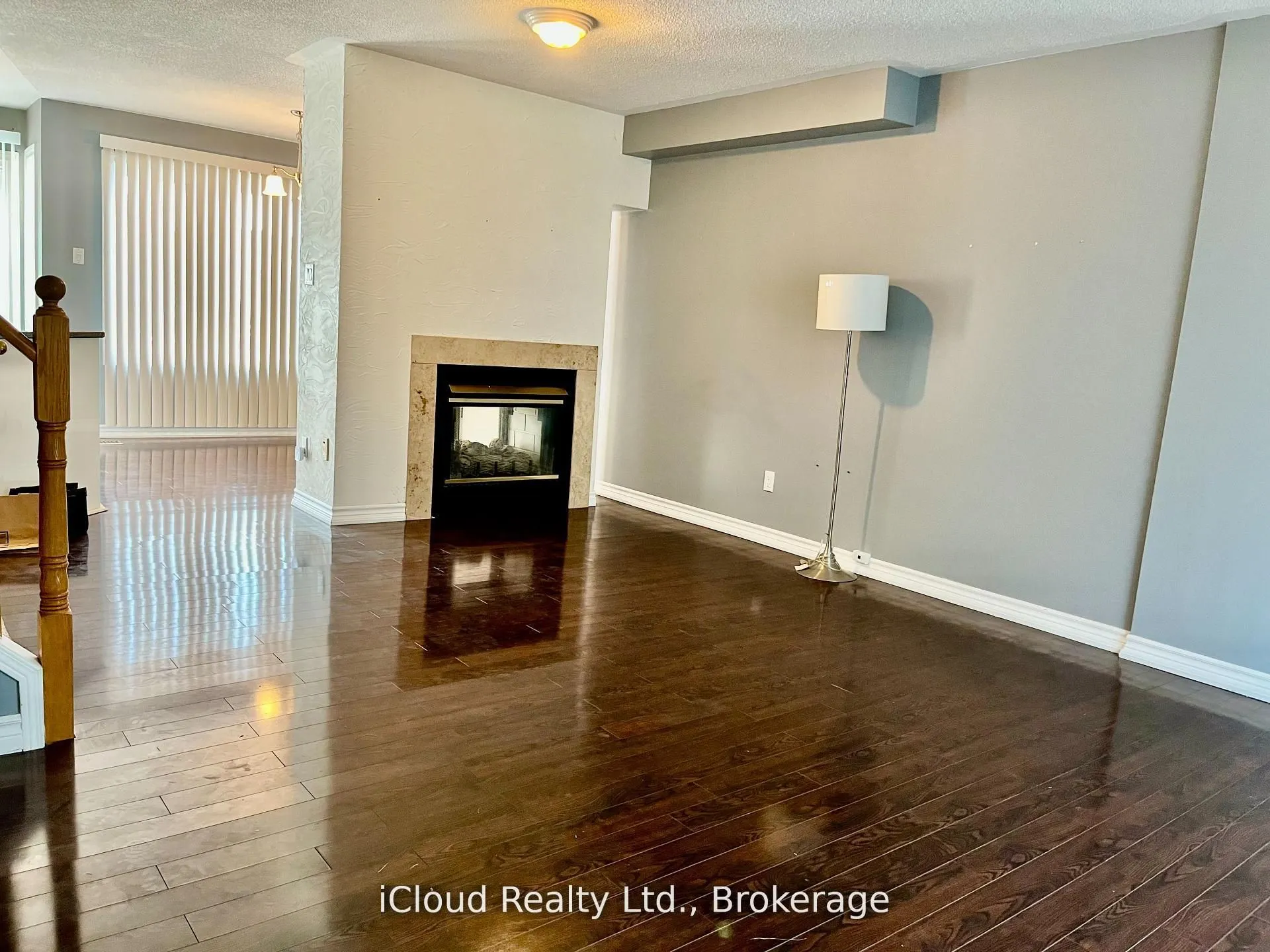 40 Glenashton Drive