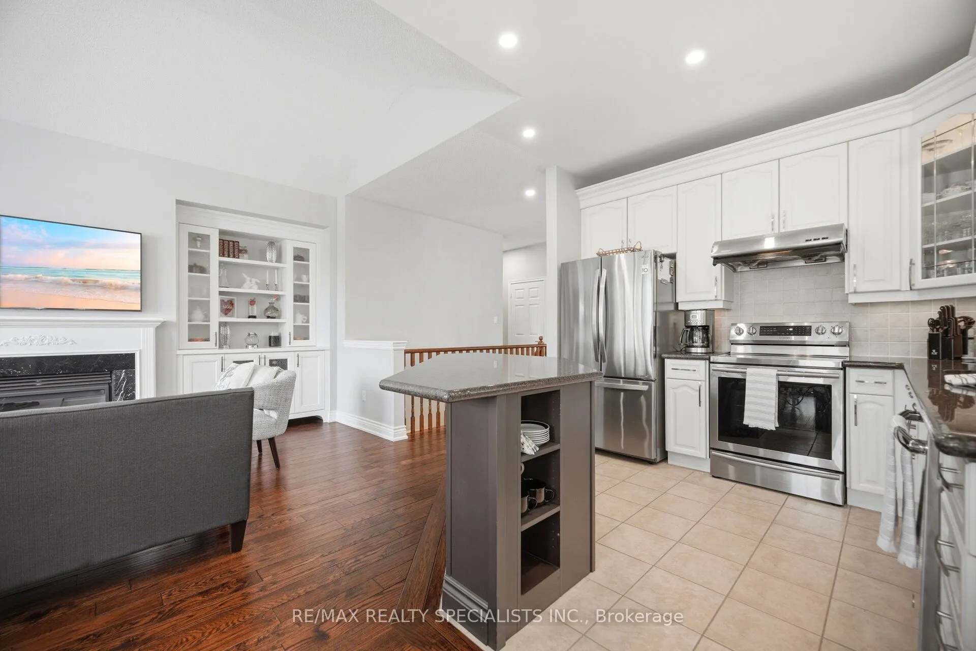 6439 Rivergate Place #15