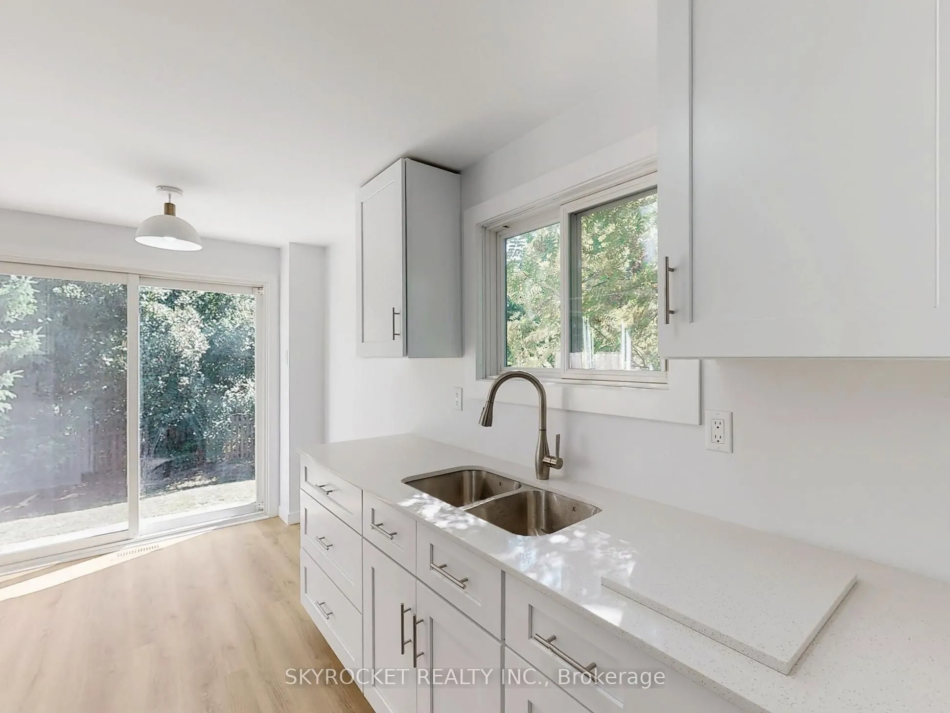 125 Bythia Street