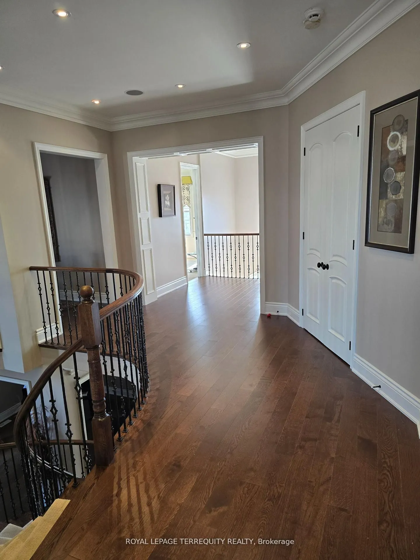 19 Black Diamond Crescent