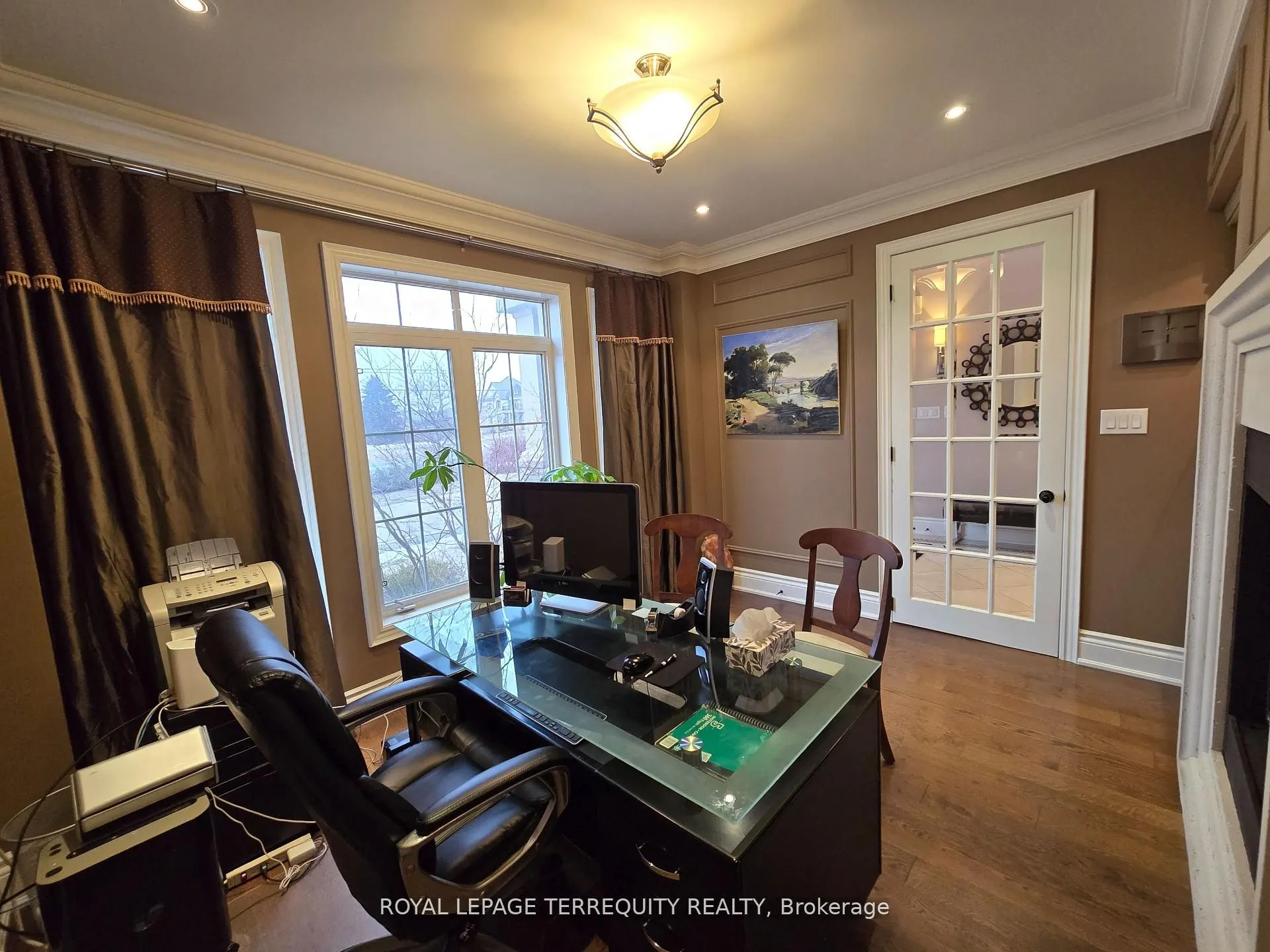 19 Black Diamond Crescent