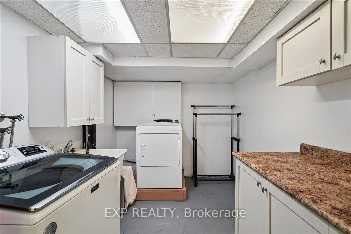 65 Greenwich Circle #124
