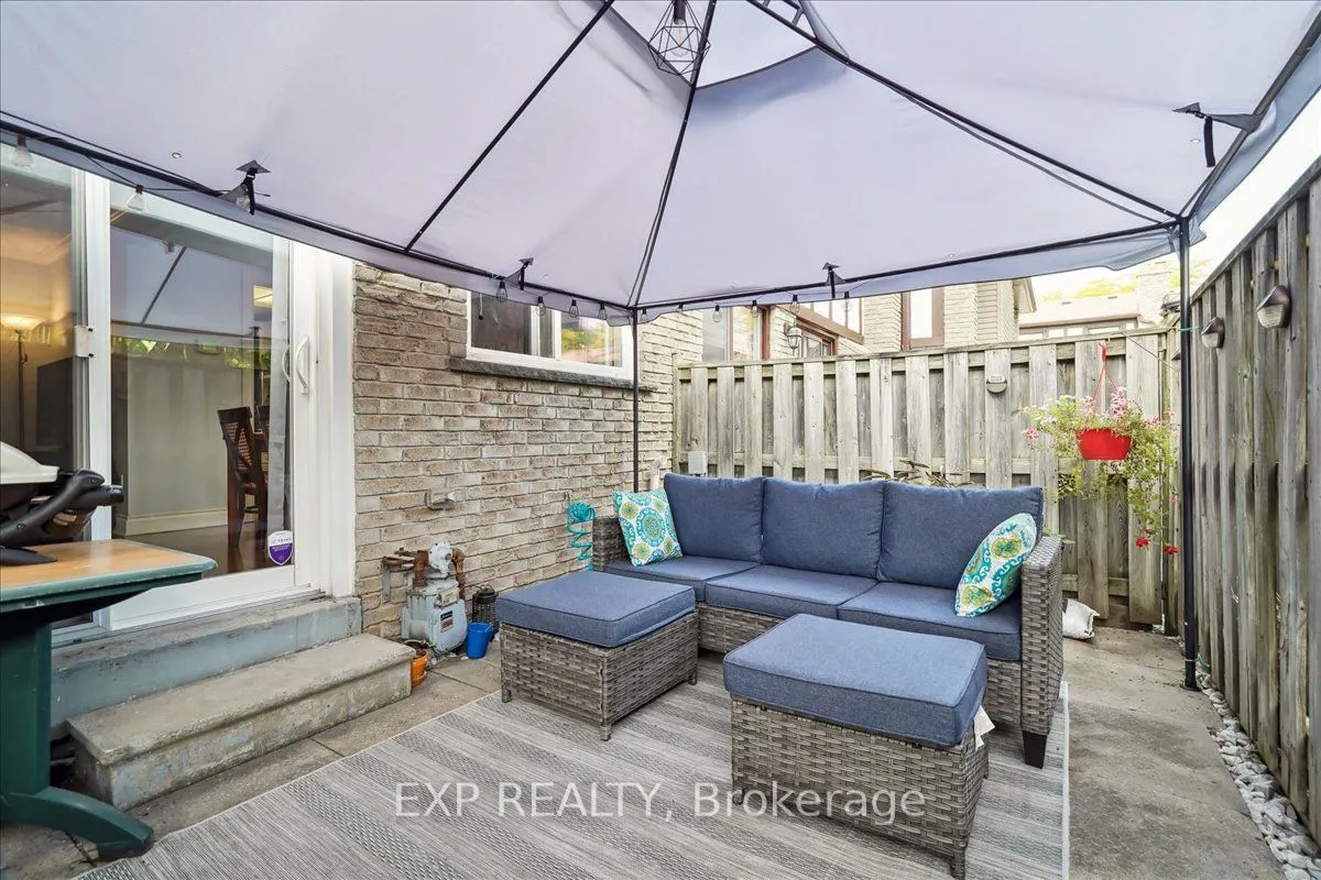 65 Greenwich Circle #124