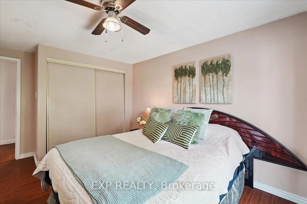 65 Greenwich Circle #124