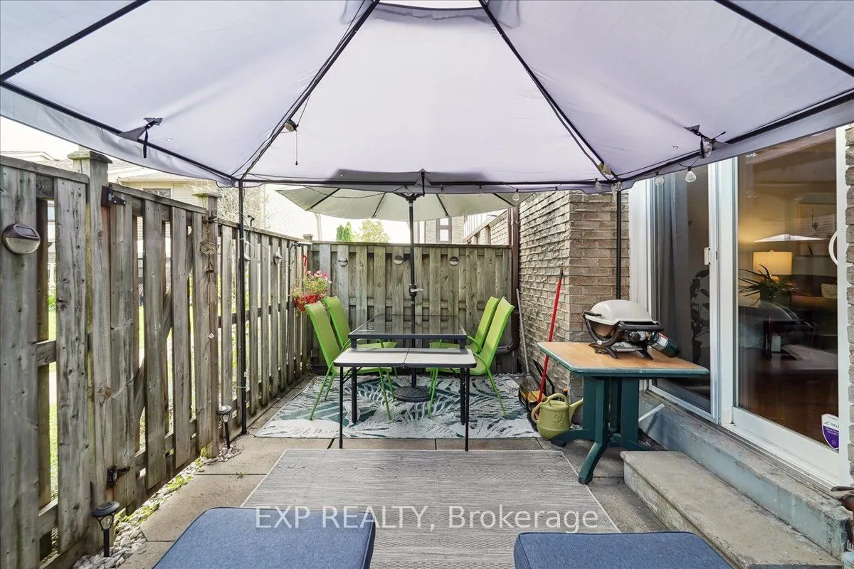 65 Greenwich Circle #124