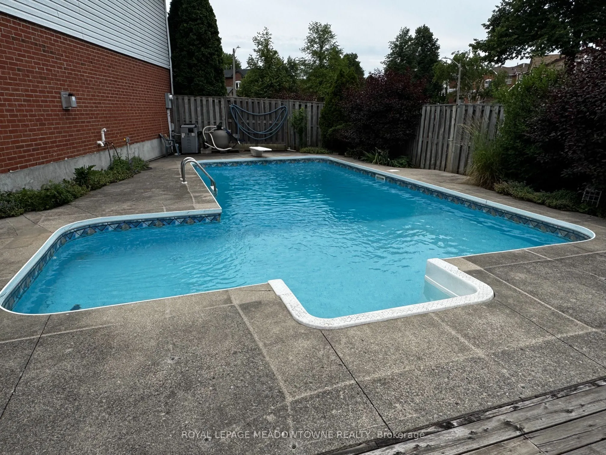 38 Mckillop Court