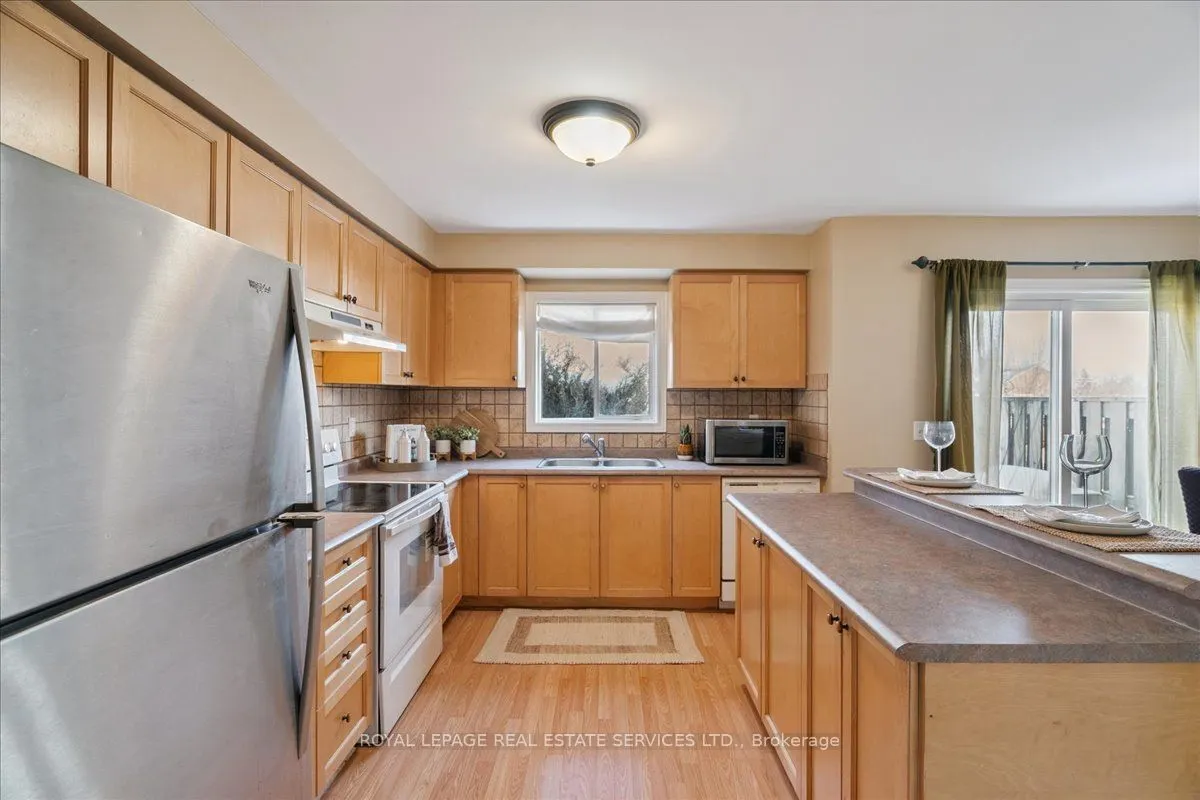 2871 DARIEN Road #14