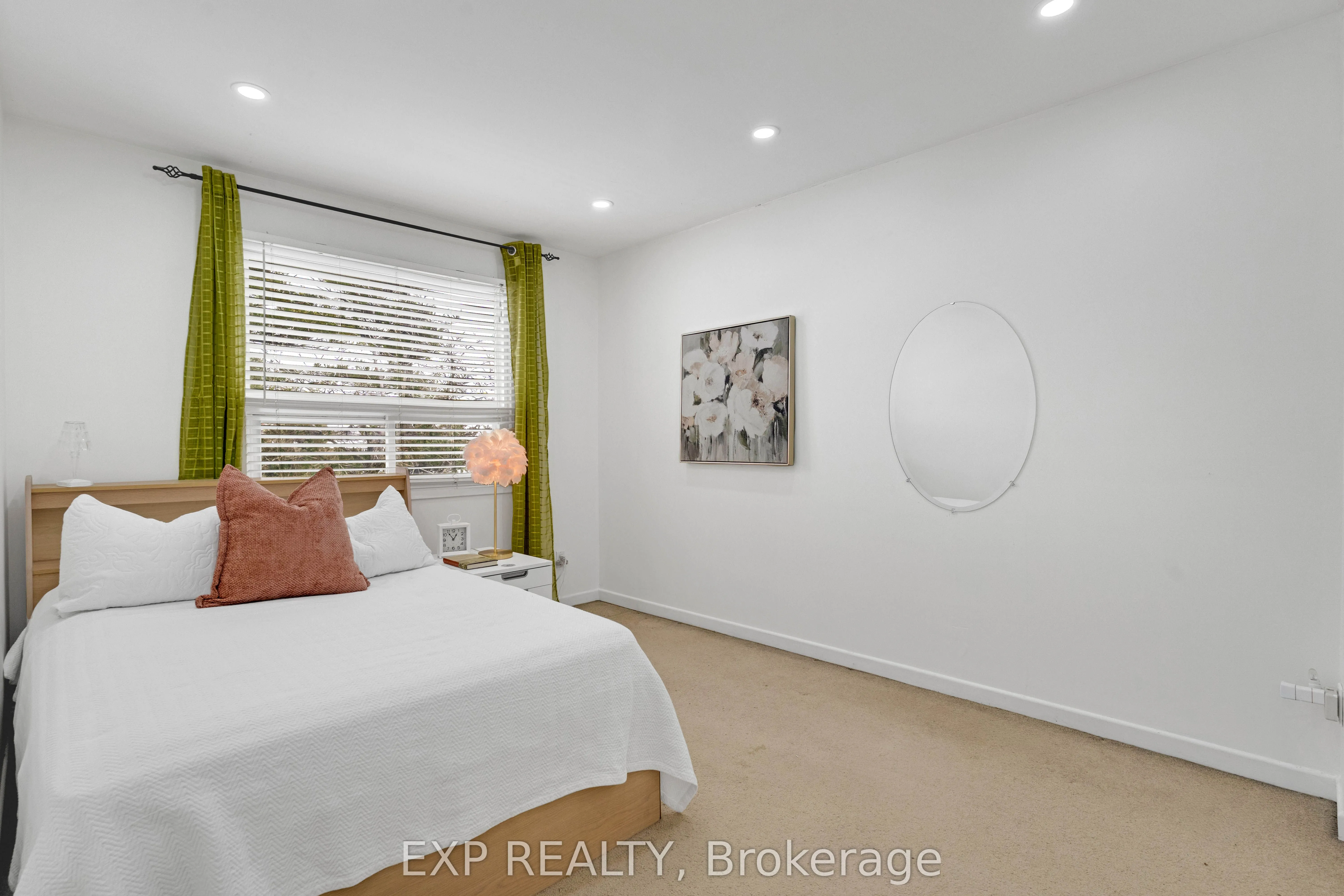 1180 Mississauga Valley Boulevard #4